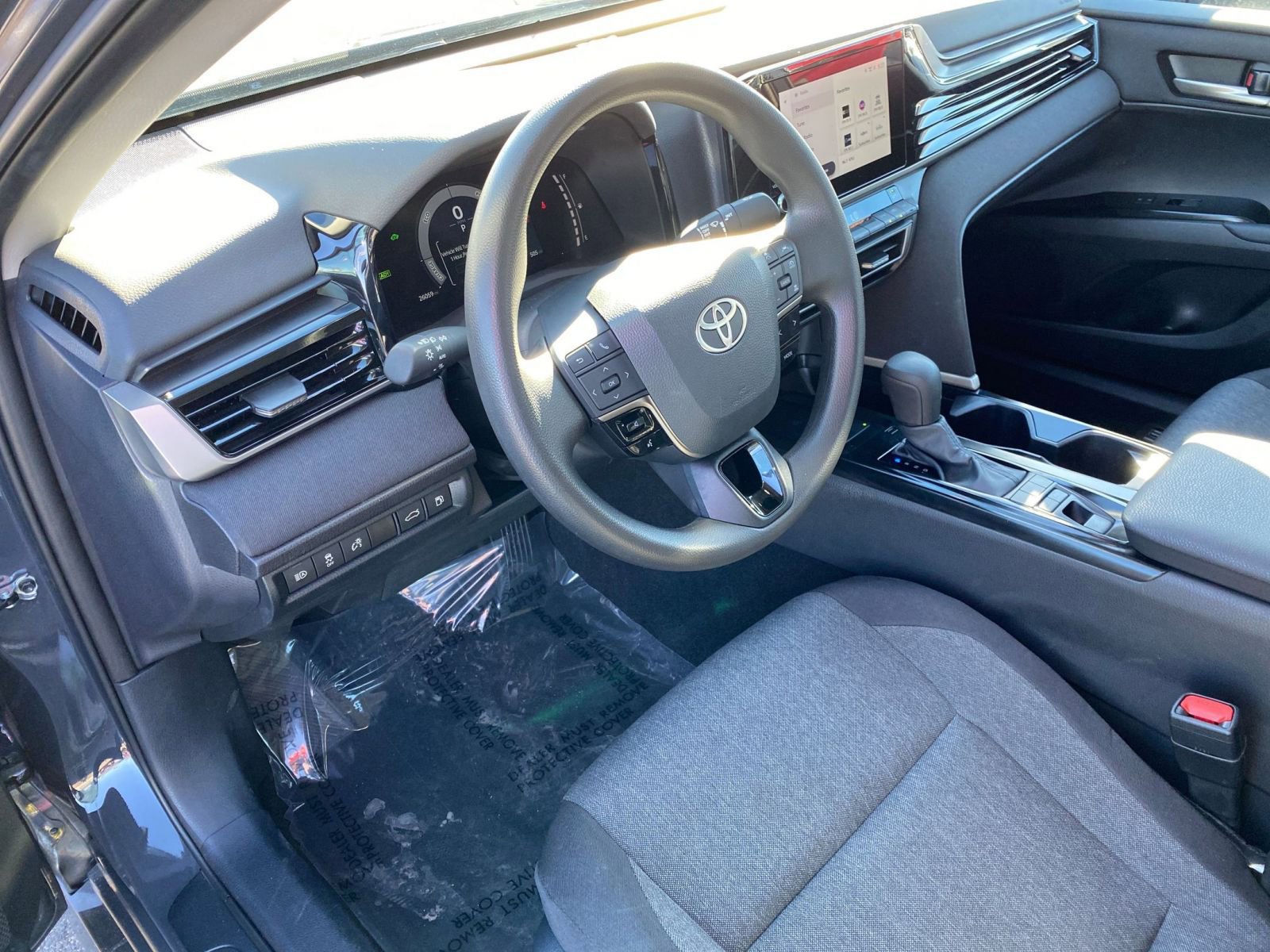 Thumbnail: 2025 Toyota Camry - 34