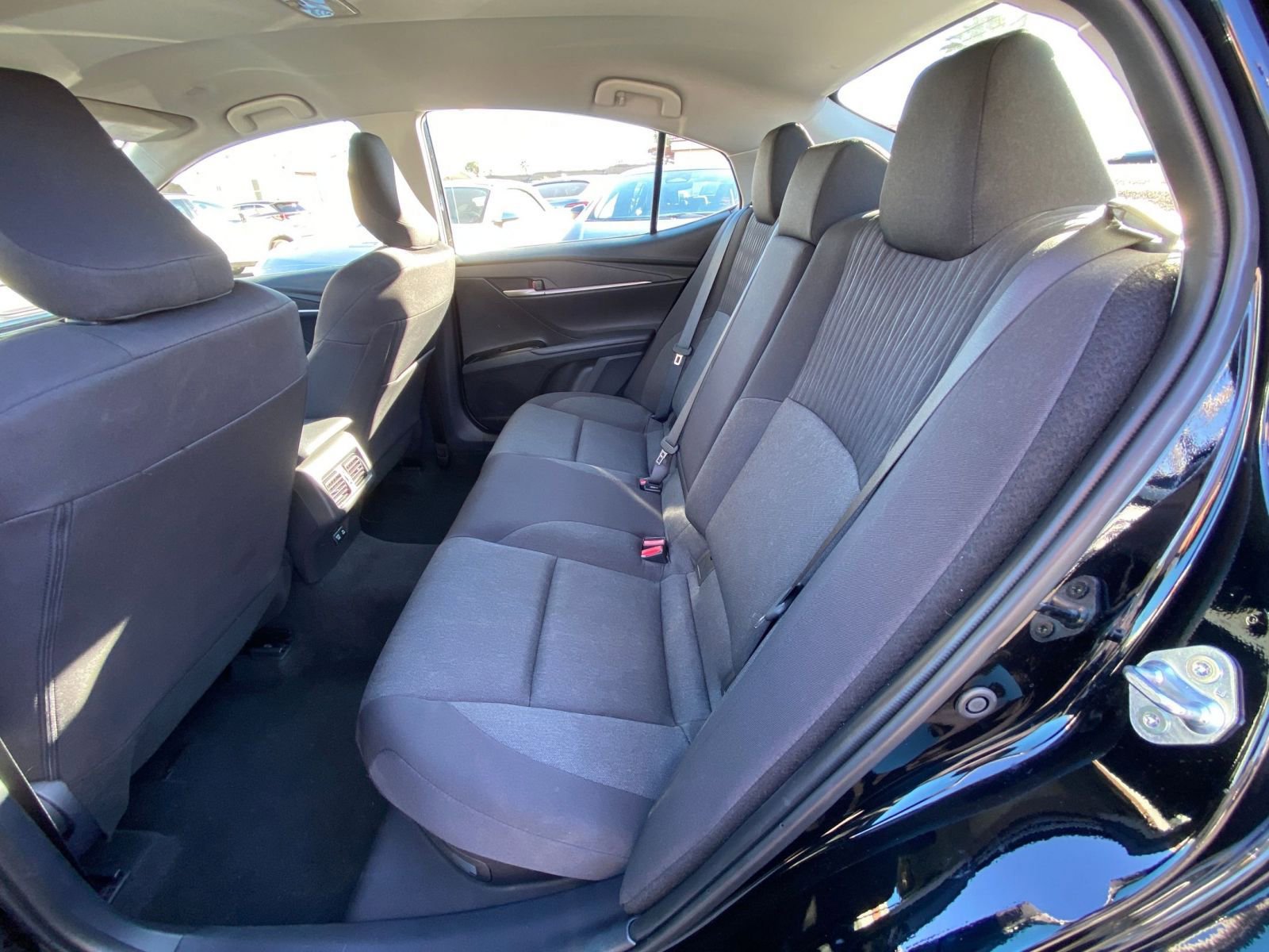 Thumbnail: 2025 Toyota Camry - 25