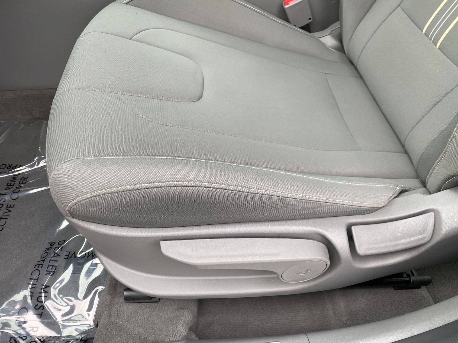 Thumbnail: 2025 Hyundai Elantra - 23