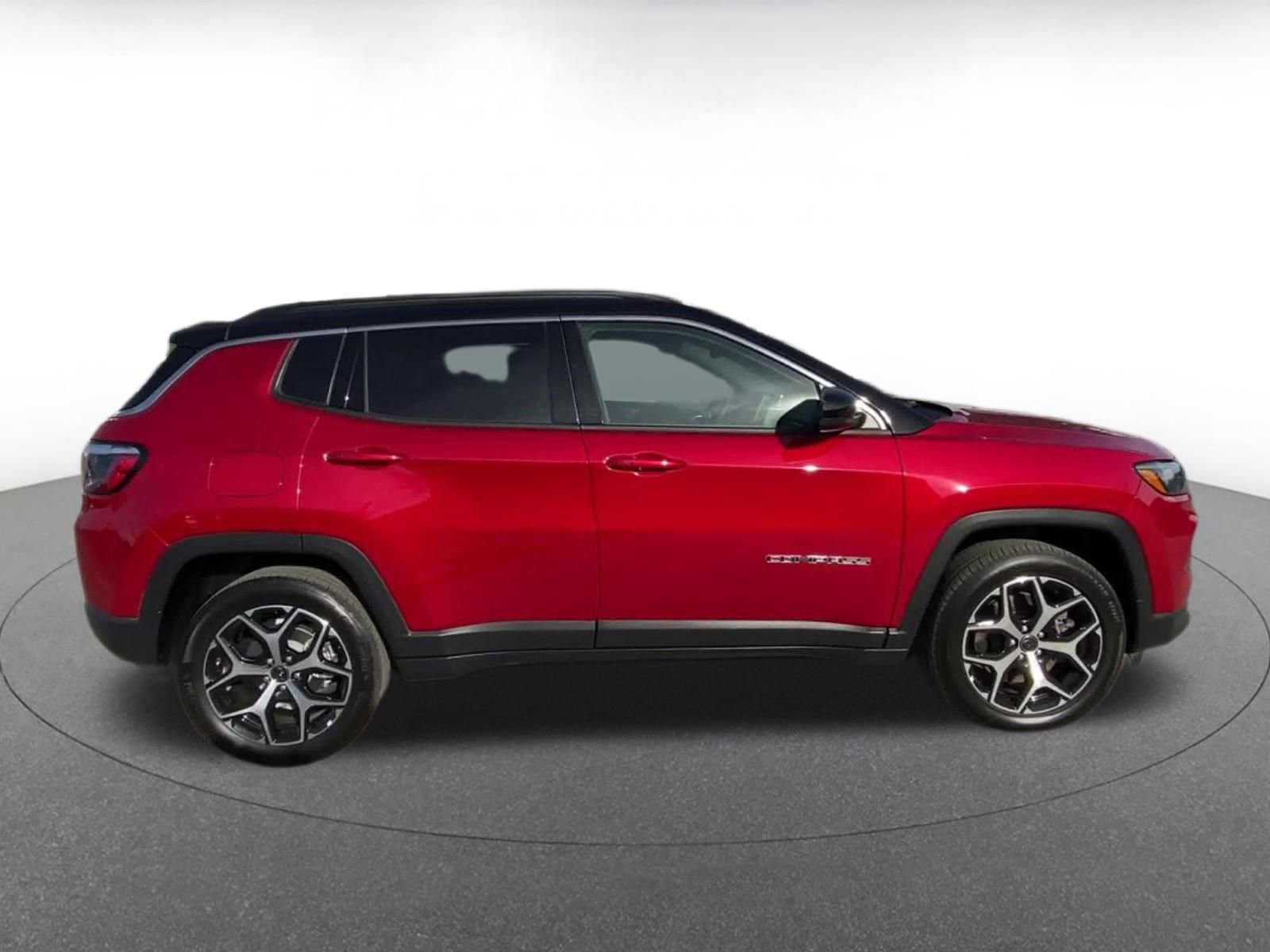 Thumbnail: 2025 Jeep Compass - 16
