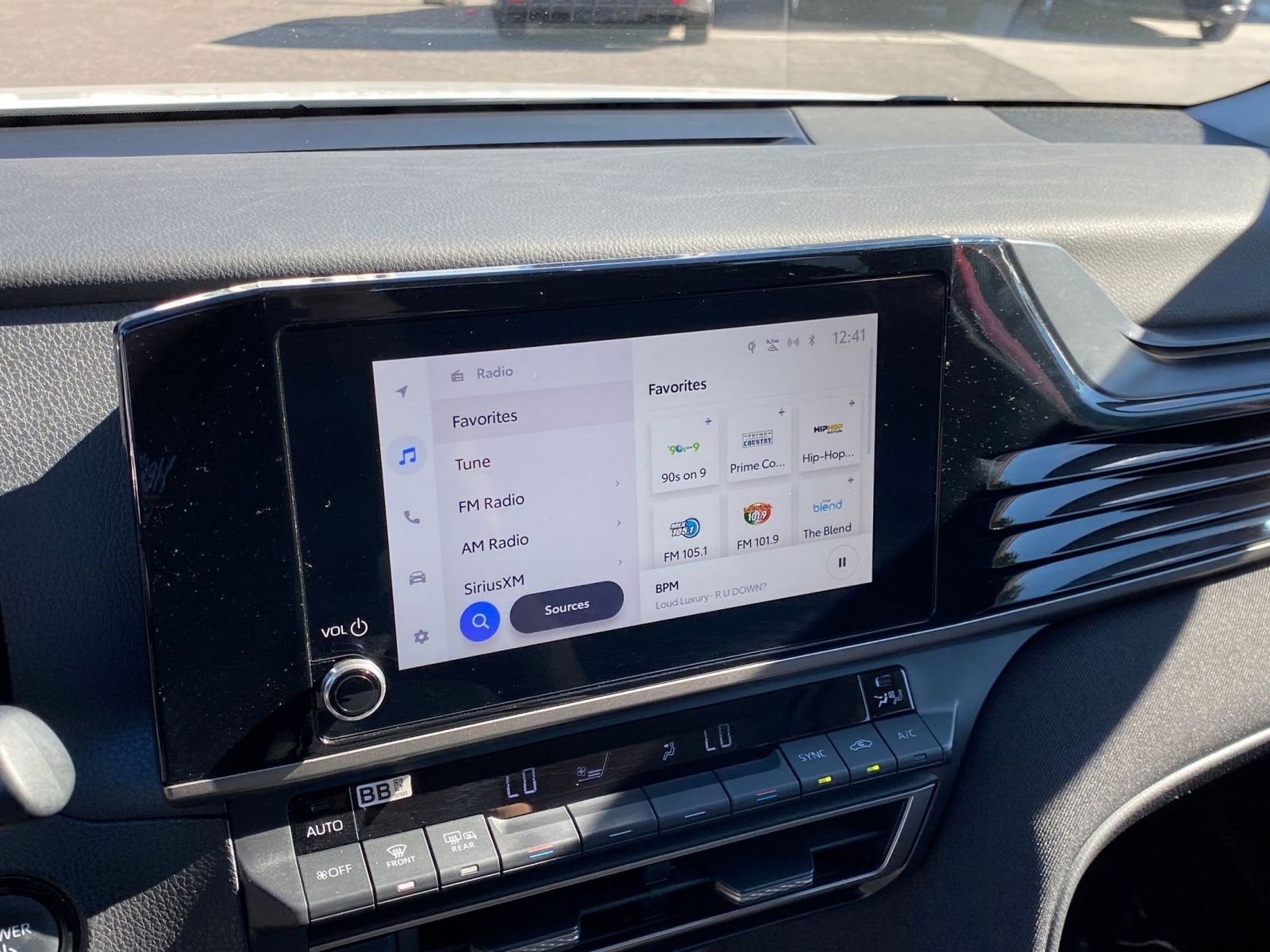 Thumbnail: 2025 Toyota Camry - 21