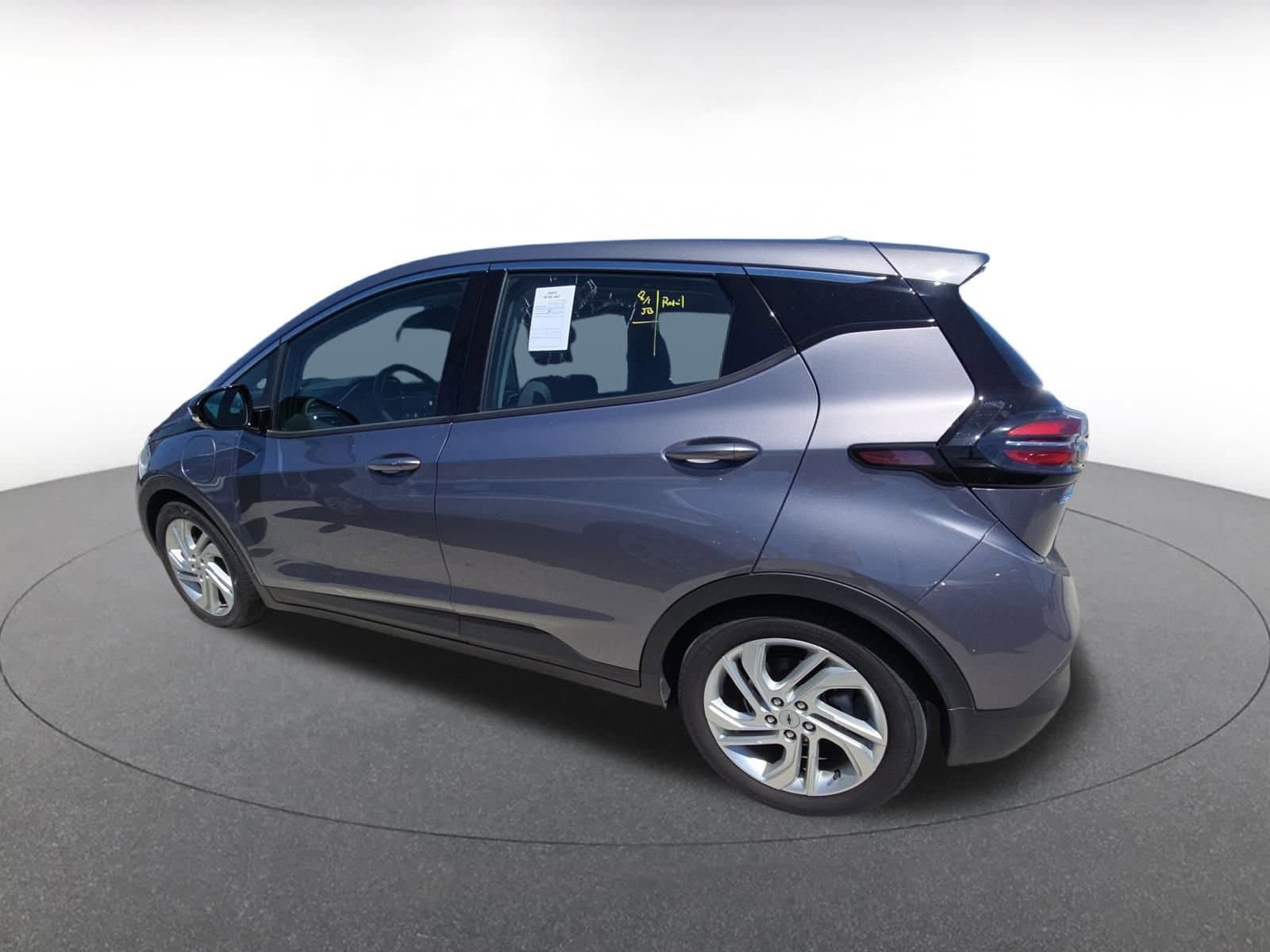 Thumbnail: 2023 Chevrolet Bolt EV - 6