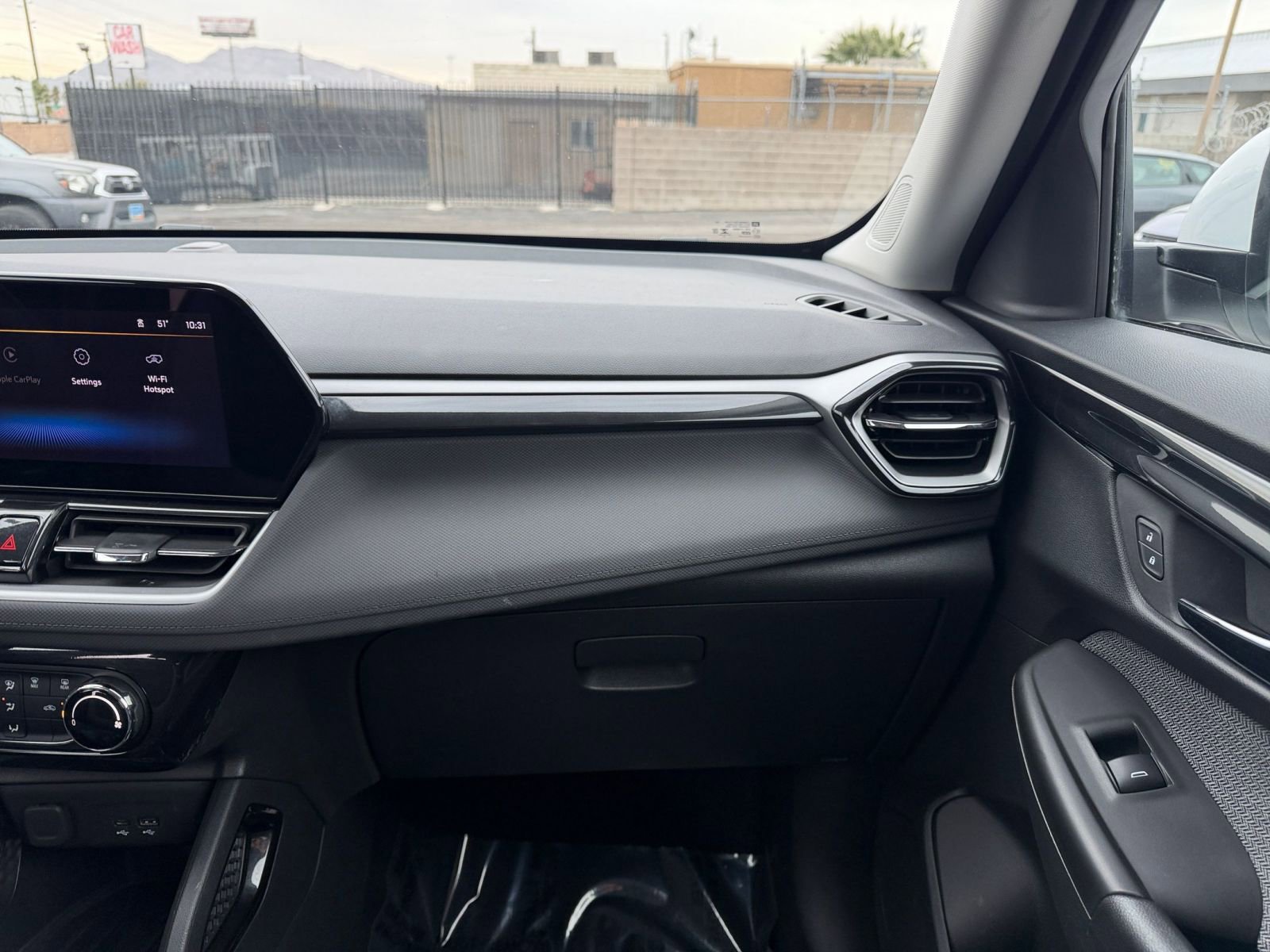 Thumbnail: 2025 Chevrolet TrailBlazer - 33