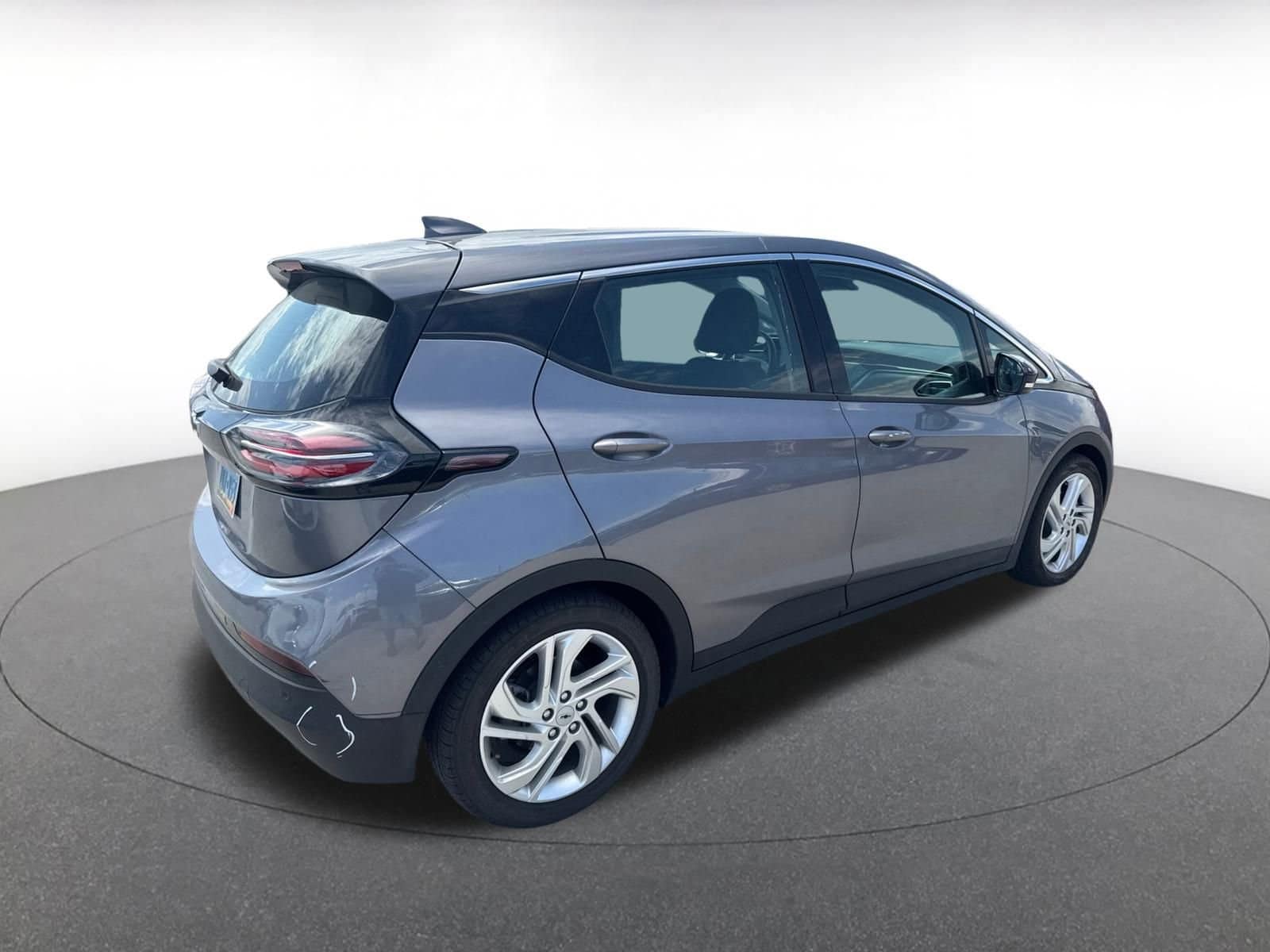 Thumbnail: 2023 Chevrolet Bolt EV - 6