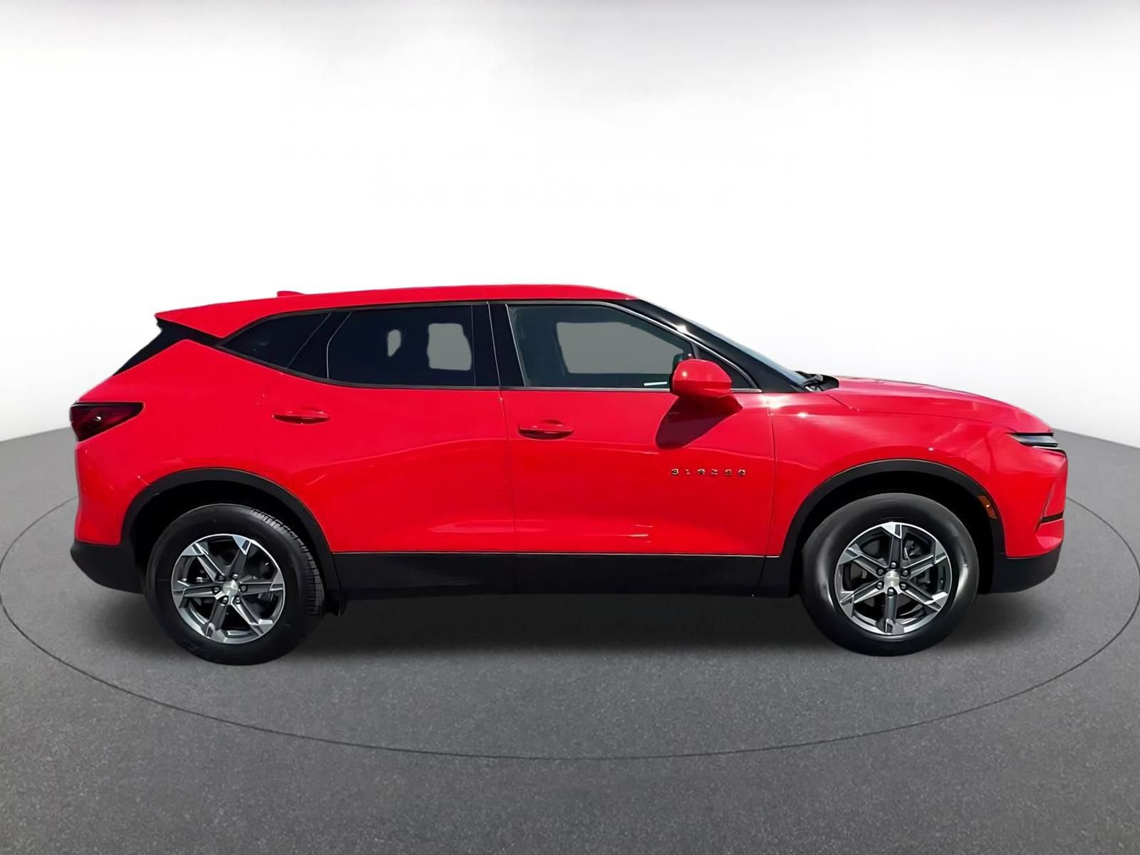 Thumbnail: 2025 Chevrolet Blazer - 15