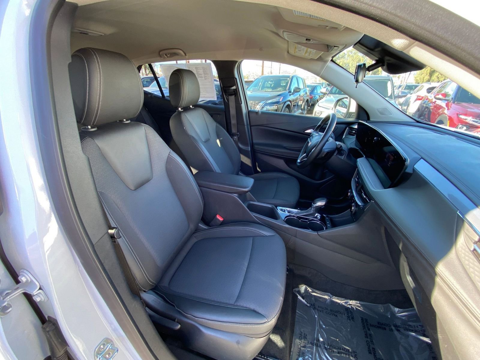 Thumbnail: 2025 Buick Encore GX - 25