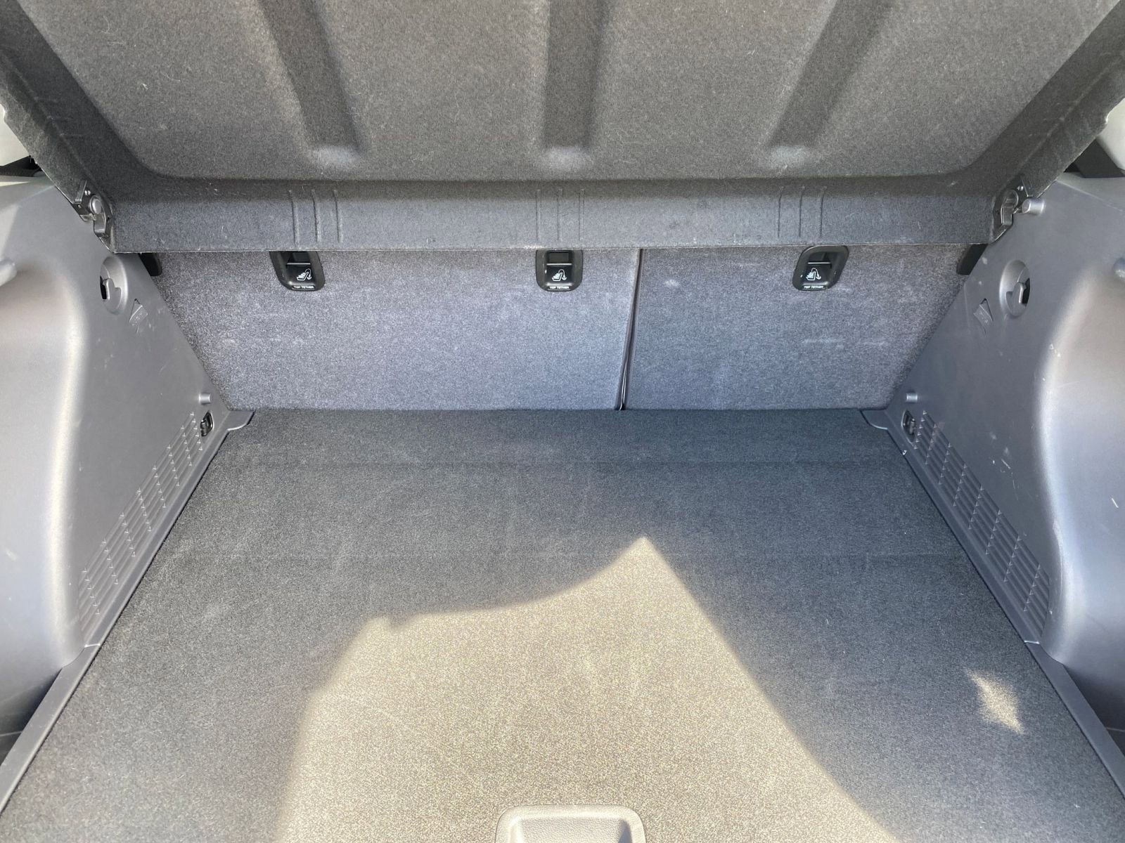 Thumbnail: 2025 Hyundai Kona - 31