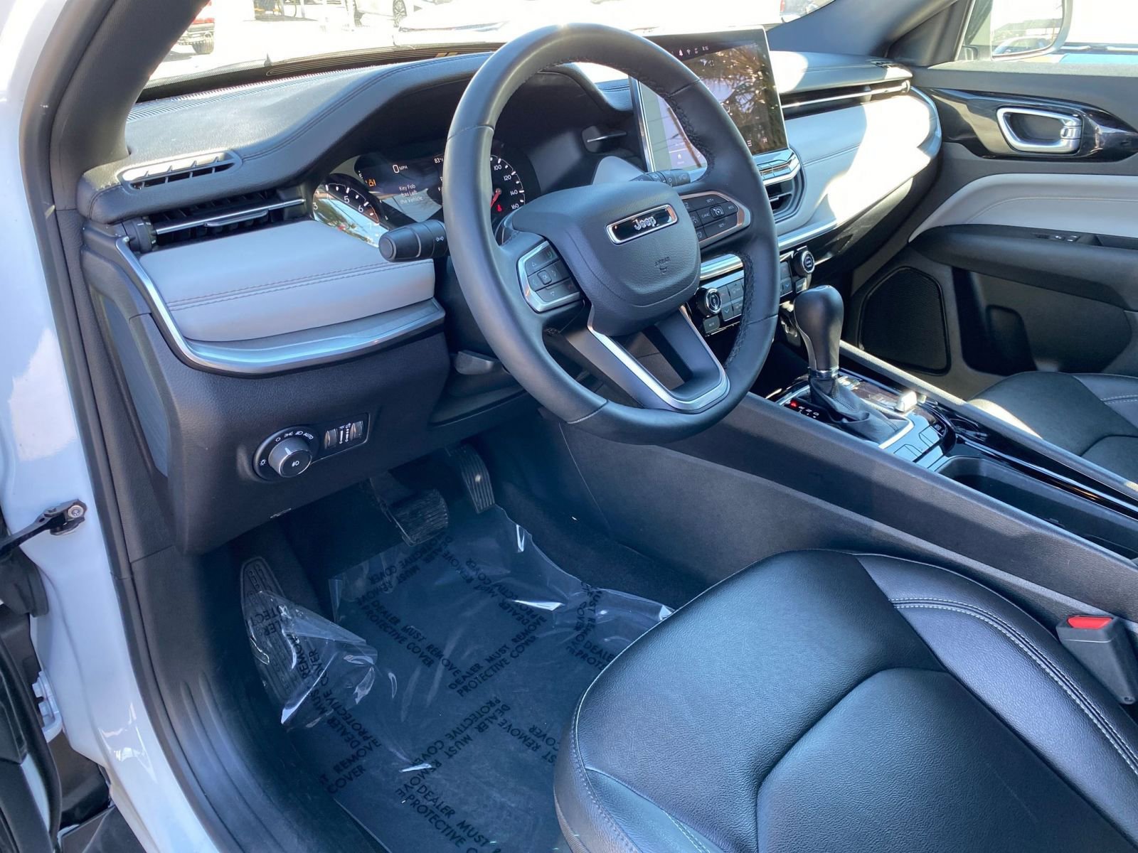 Thumbnail: 2025 Jeep Compass - 35