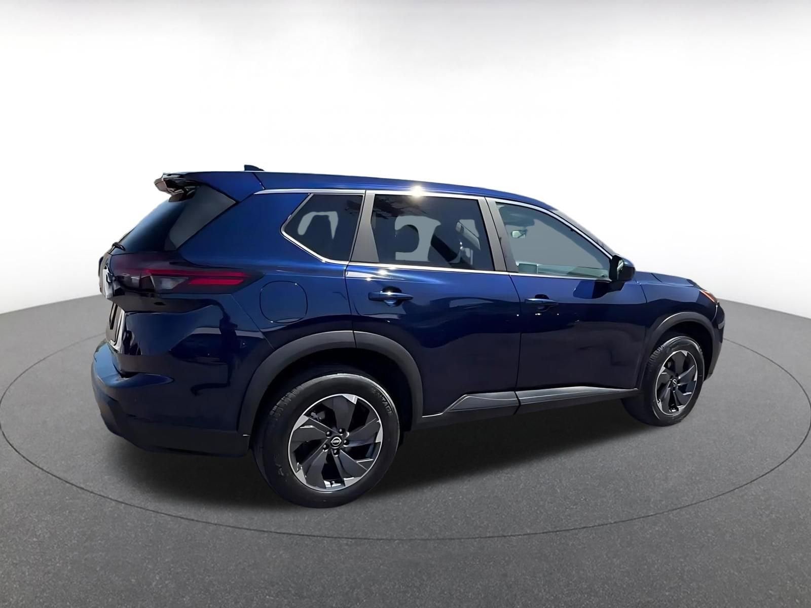 Thumbnail: 2025 Nissan Rogue - 15