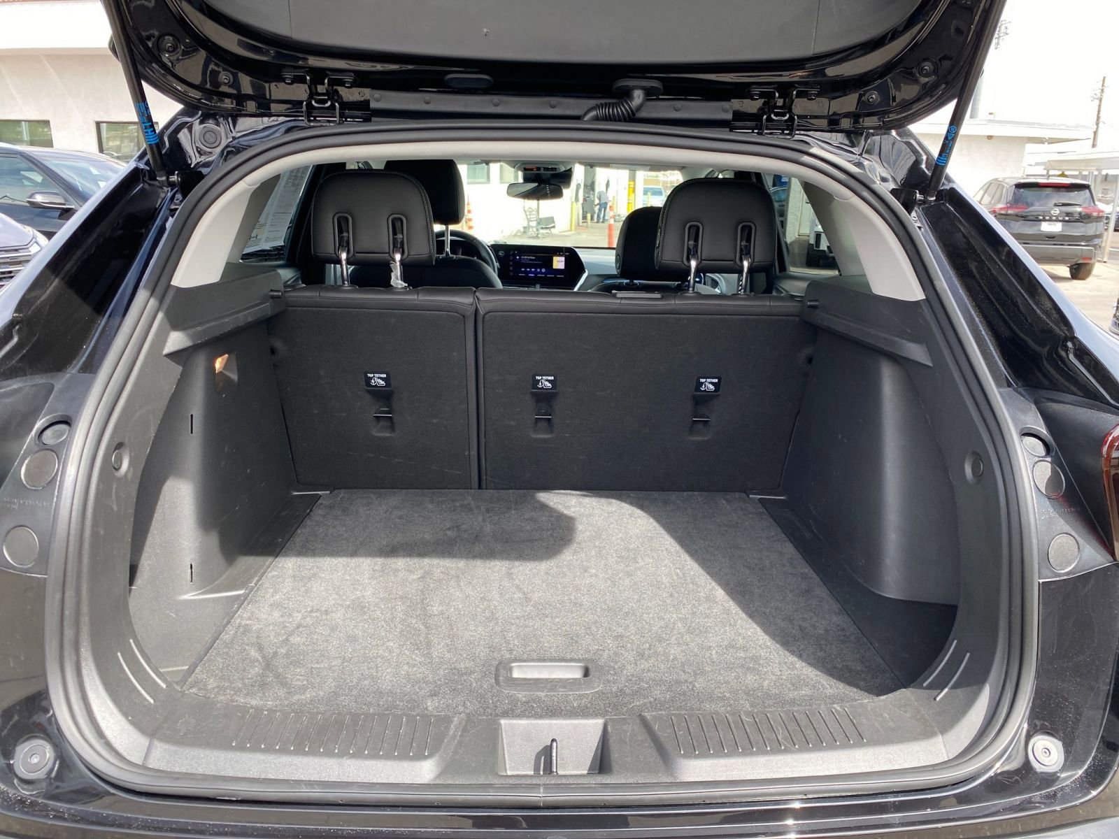 Thumbnail: 2025 Chevrolet Trax - 30