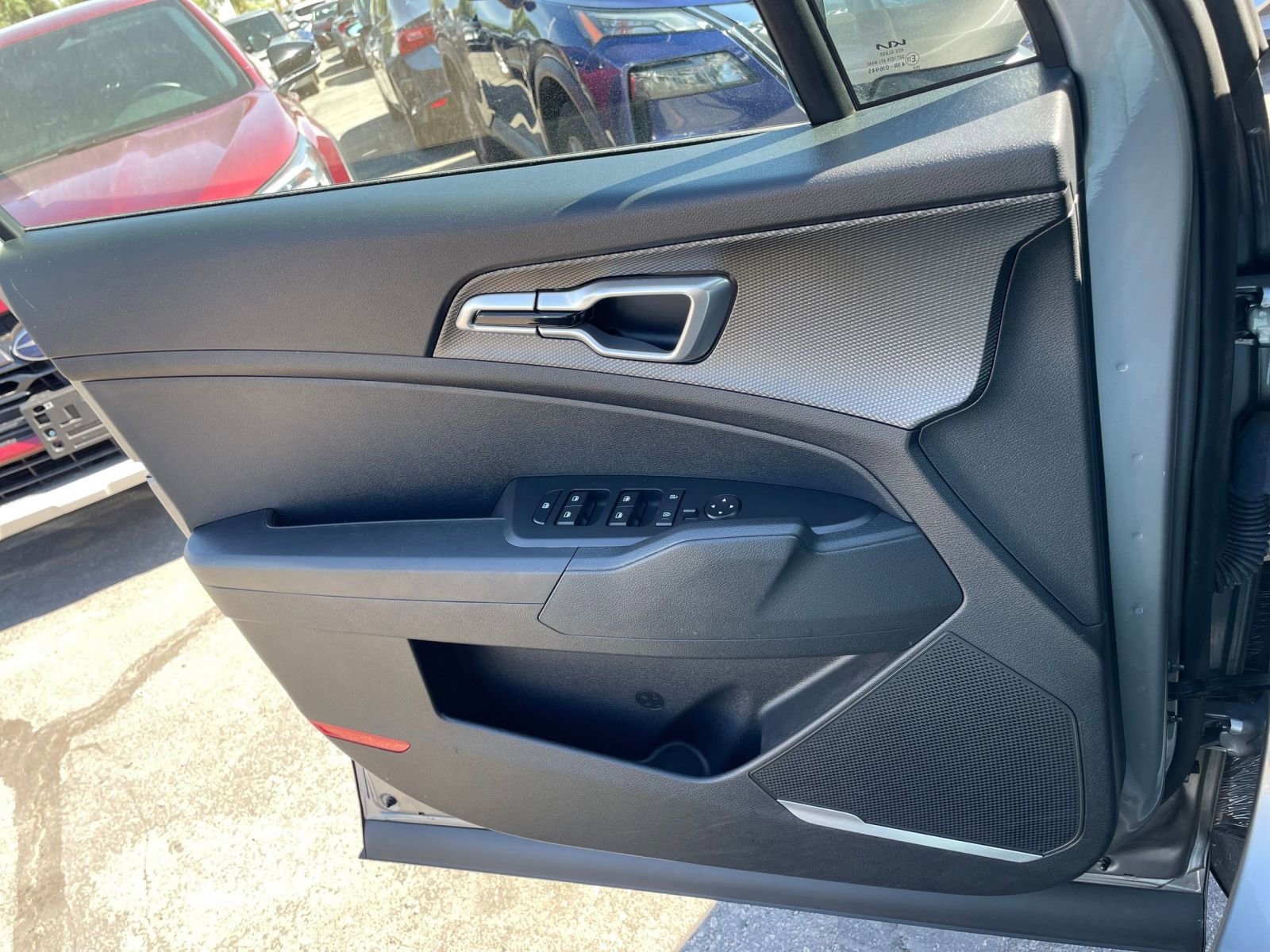 Thumbnail: 2024 Kia Sportage - 20