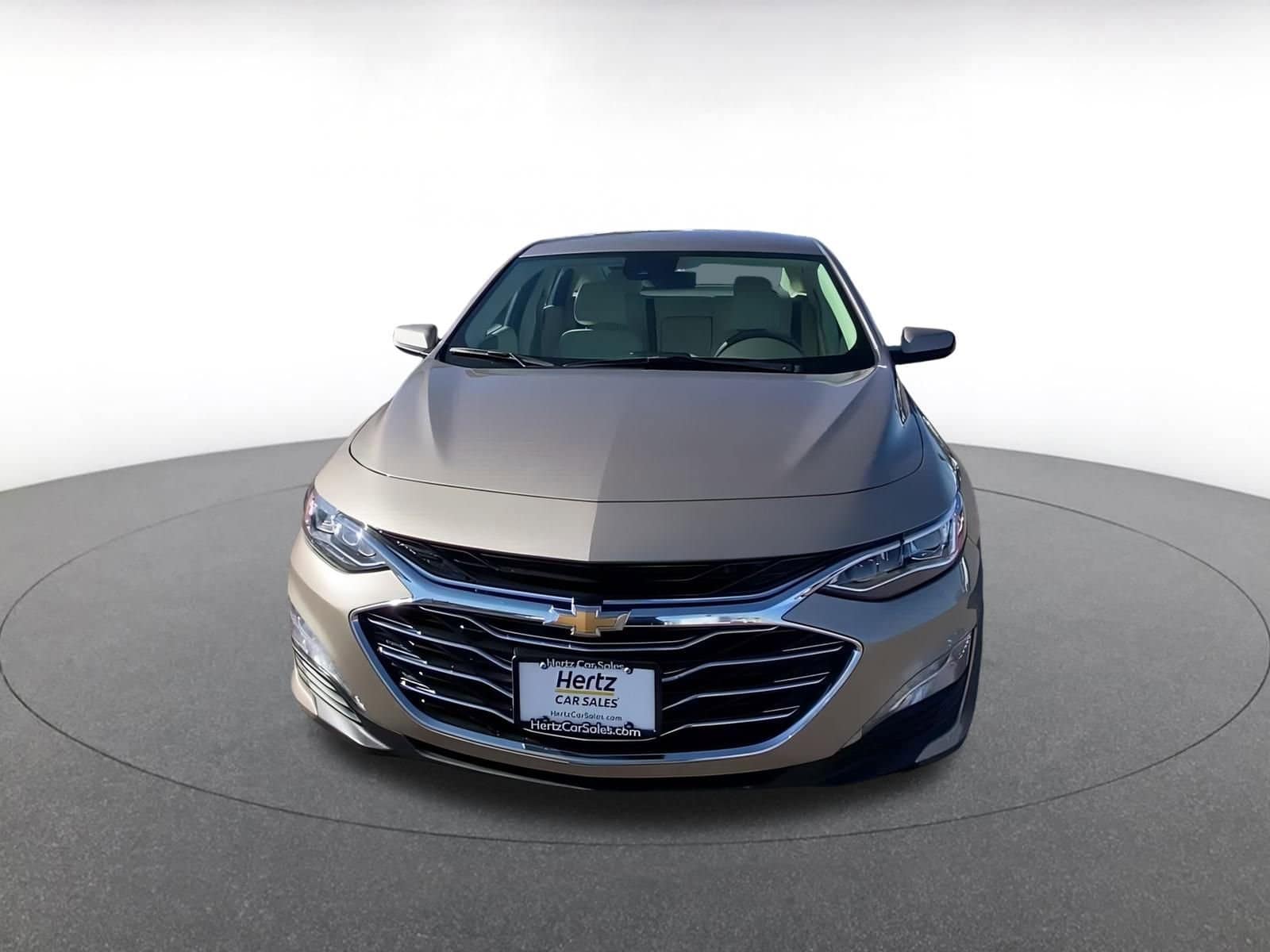 Thumbnail: 2024 Chevrolet Malibu - 4