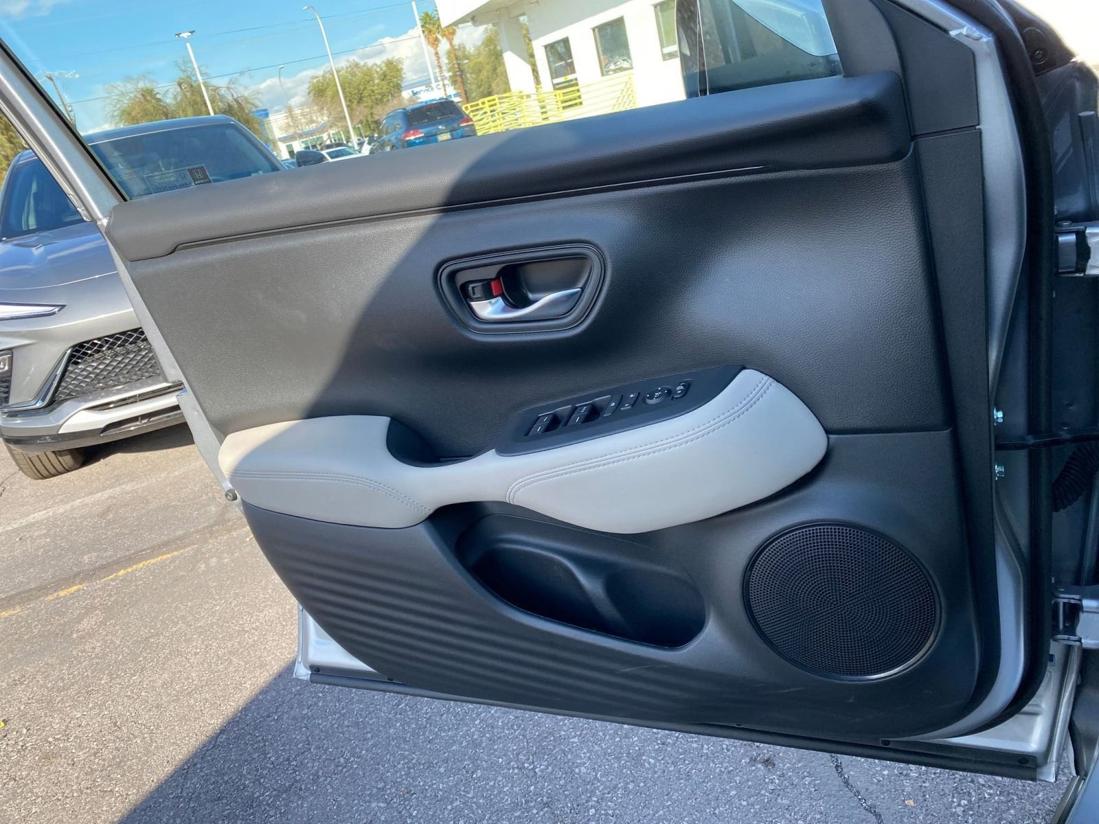 Thumbnail: 2025 Honda HR-V - 20