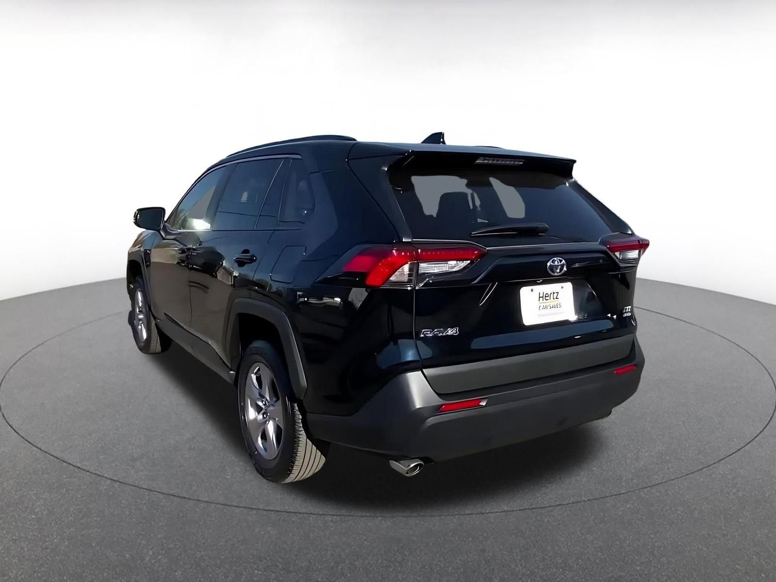 Thumbnail: 2025 Toyota RAV4 - 11