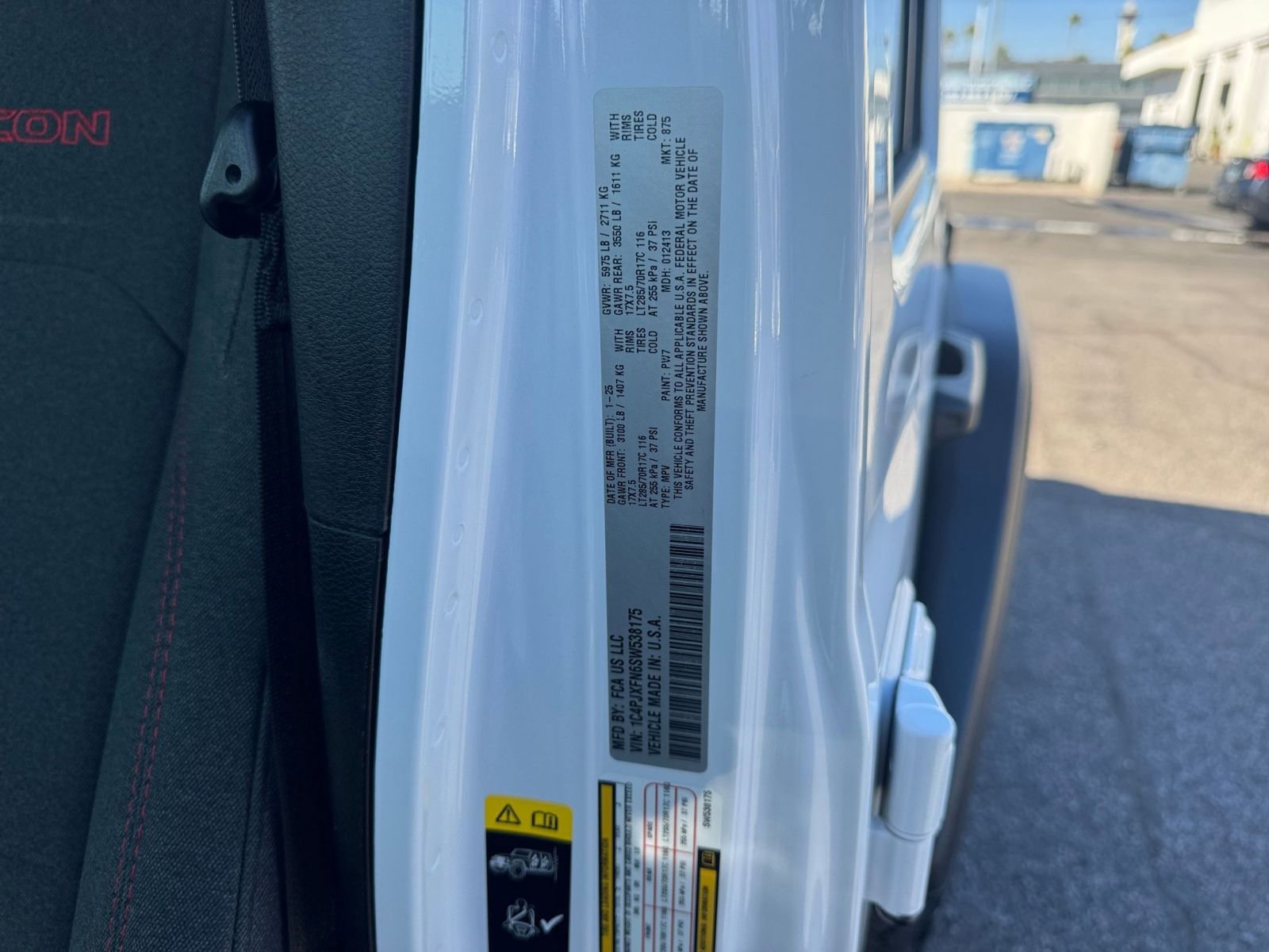 Thumbnail: 2025 Jeep Wrangler - 27