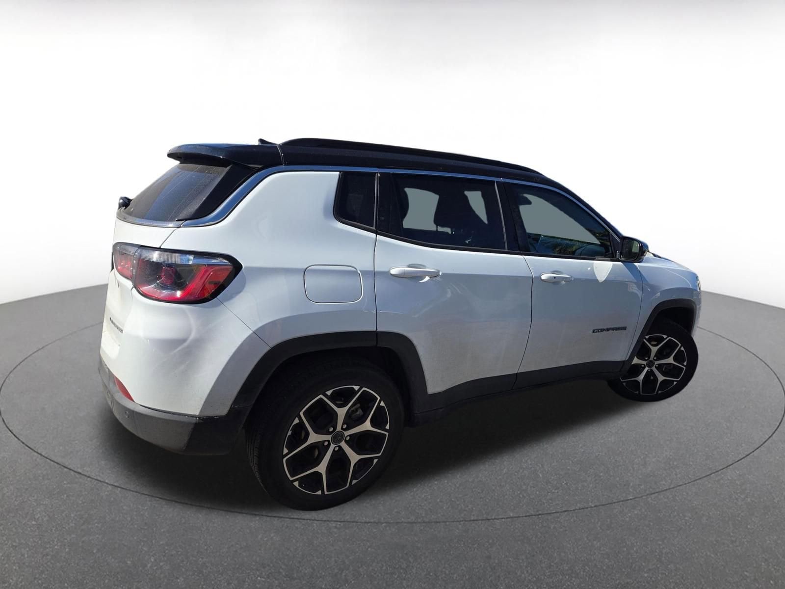 Thumbnail: 2025 Jeep Compass - 8