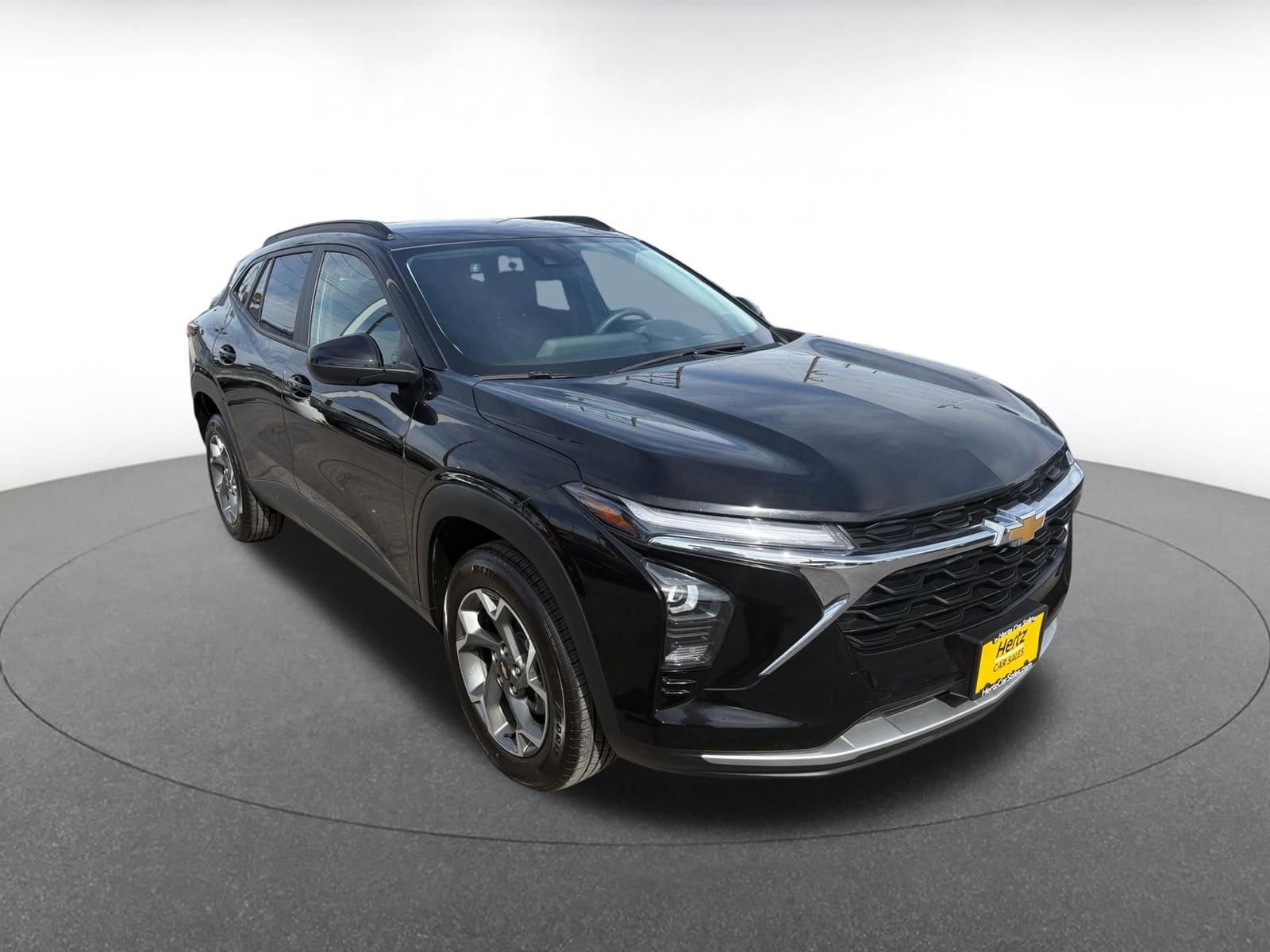 Thumbnail: 2025 Chevrolet Trax - 1