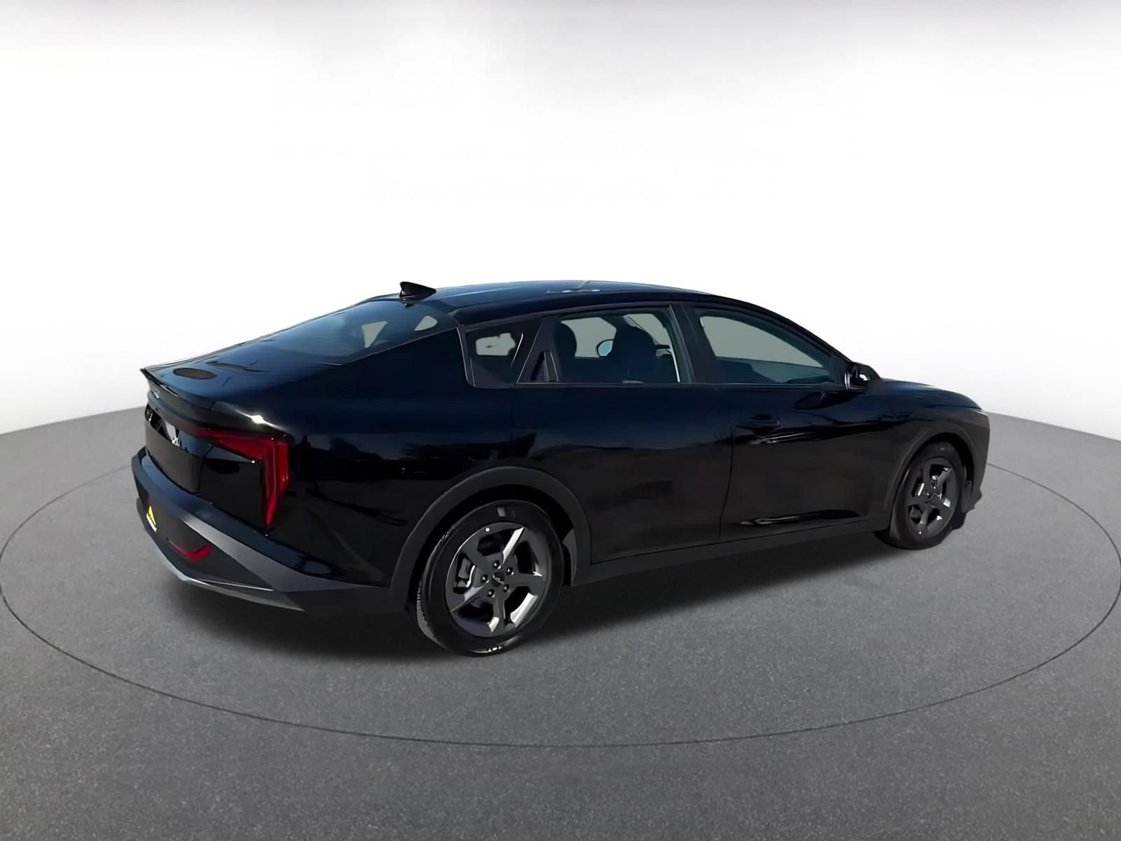 Thumbnail: 2025 Kia K4 - 12