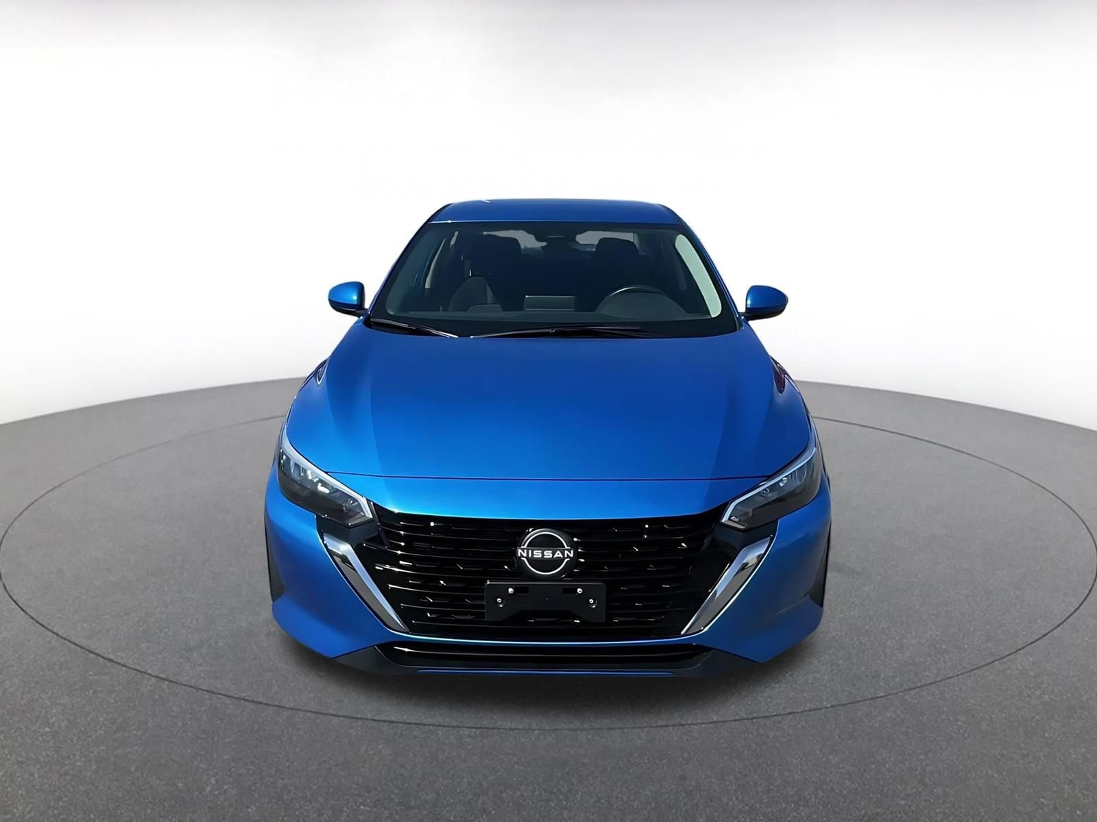 Thumbnail: 2025 Nissan Sentra - 4