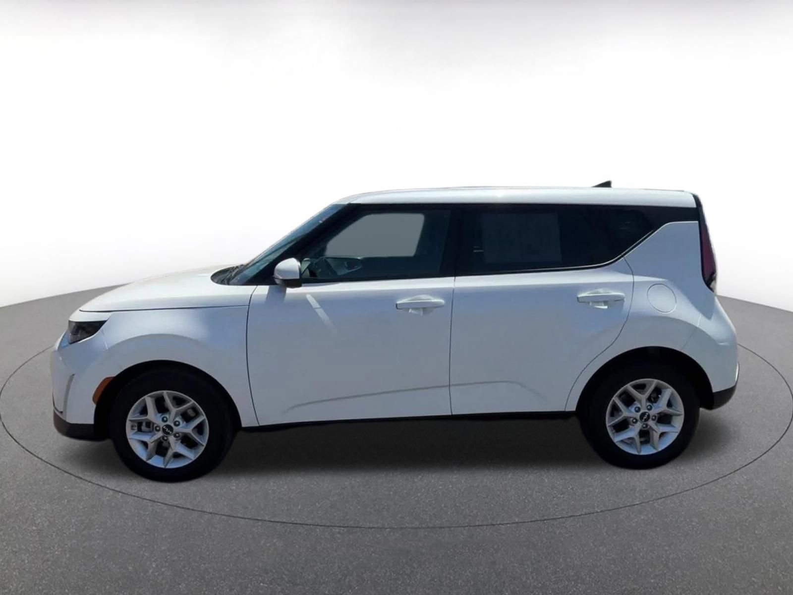 Thumbnail: 2025 Kia Soul - 9