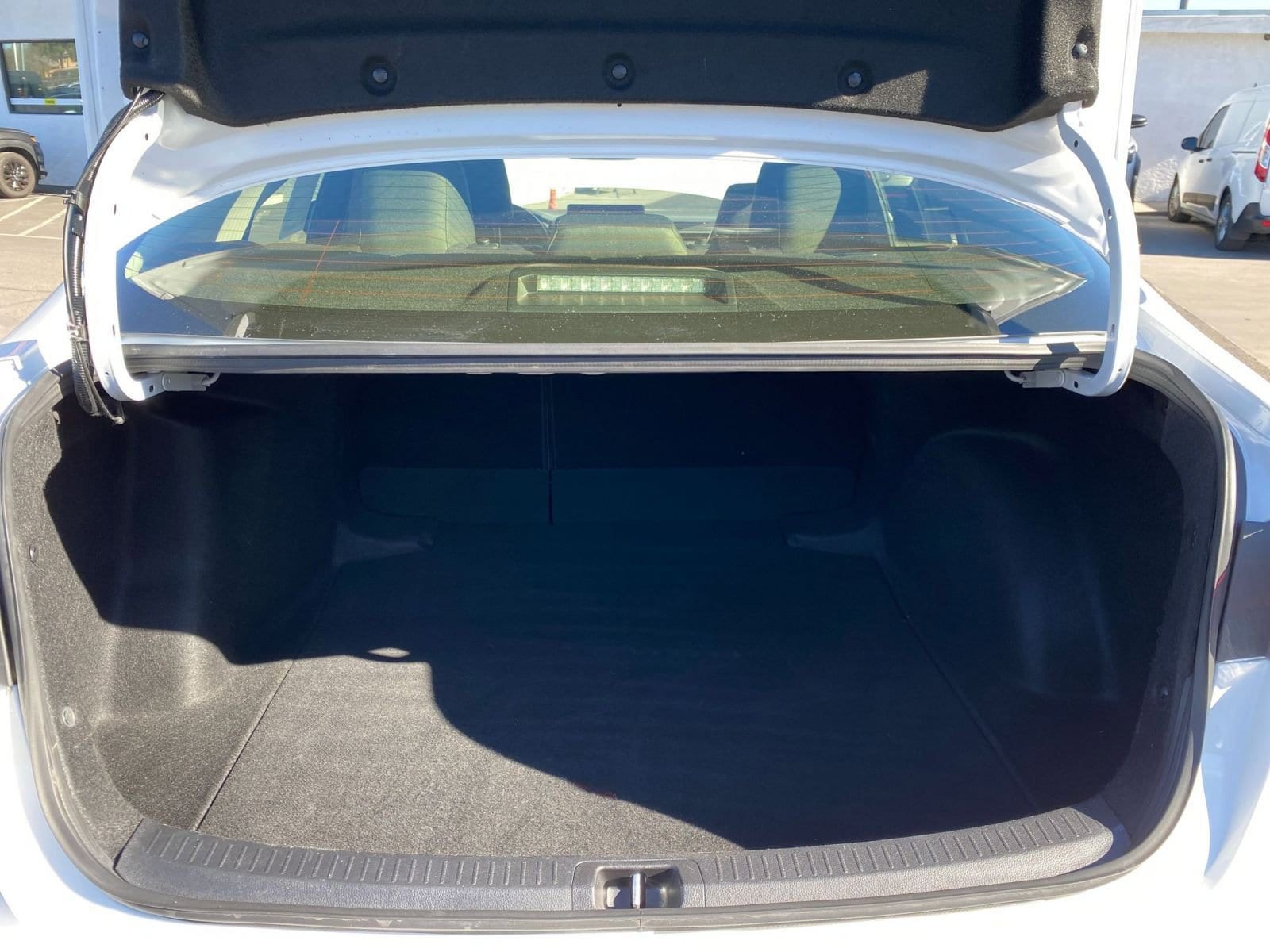 Thumbnail: 2025 Toyota Corolla - 31