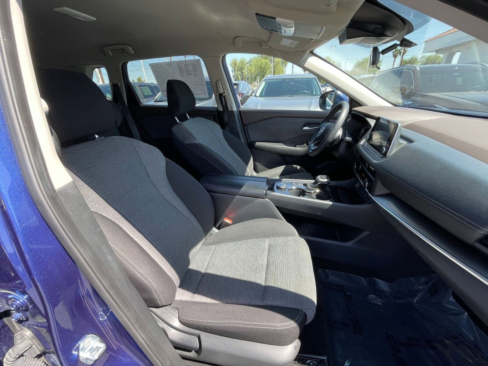 Thumbnail: 2023 Nissan Rogue - 21