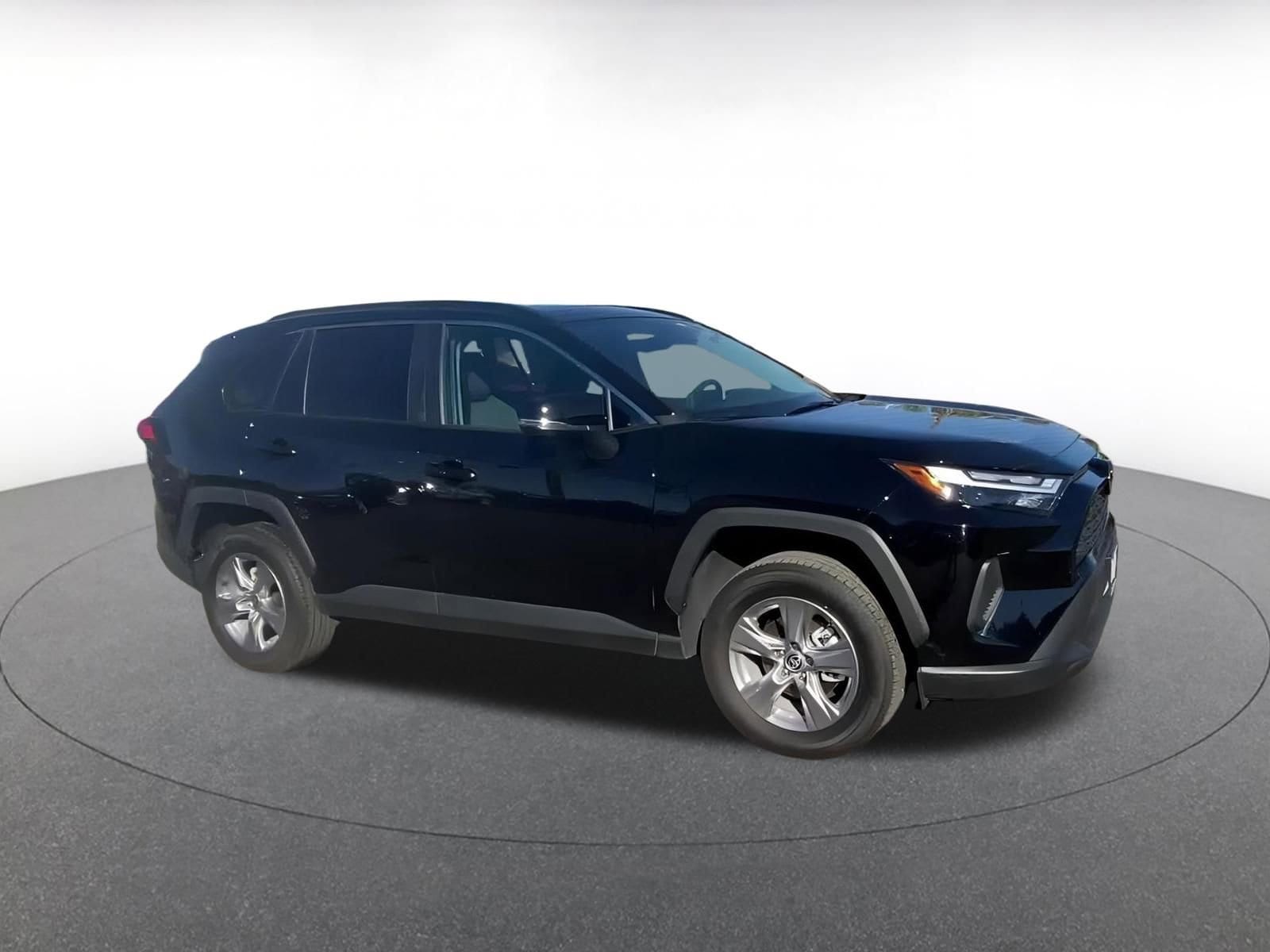 Thumbnail: 2025 Toyota RAV4 - 2