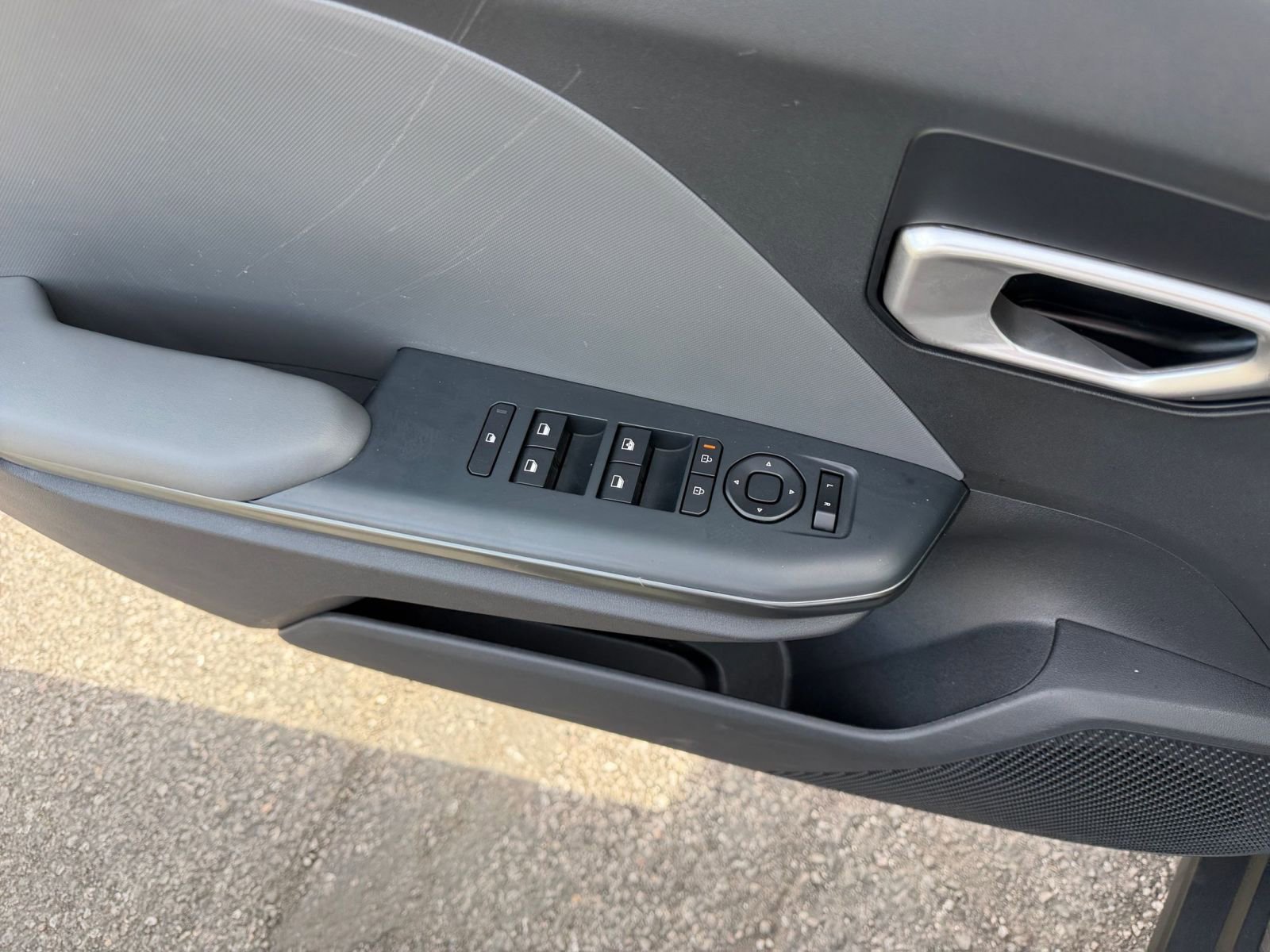 Thumbnail: 2025 Kia K4 - 18