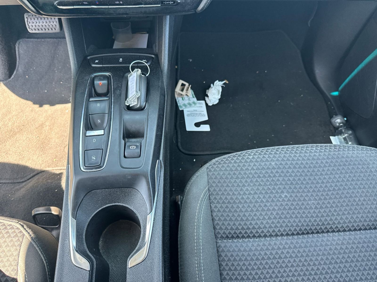 Thumbnail: 2023 Chevrolet Bolt EV - 4