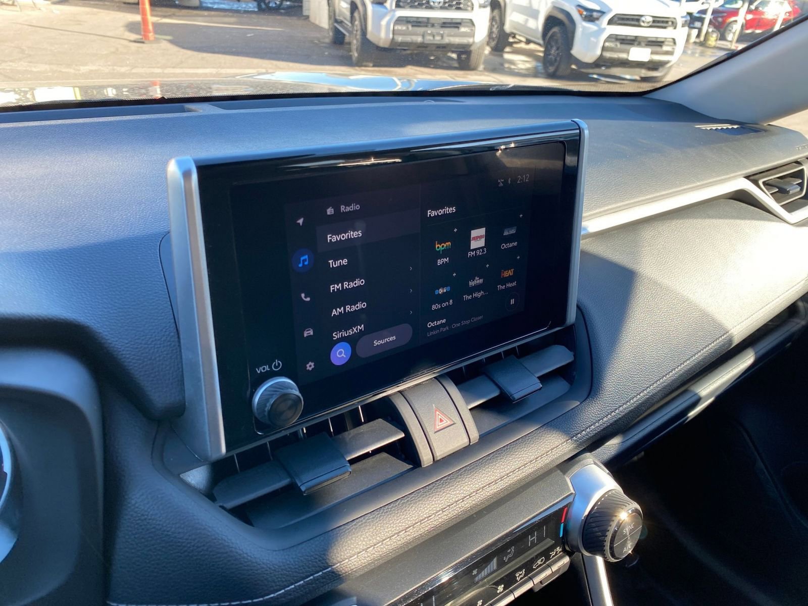 Thumbnail: 2025 Toyota RAV4 - 18