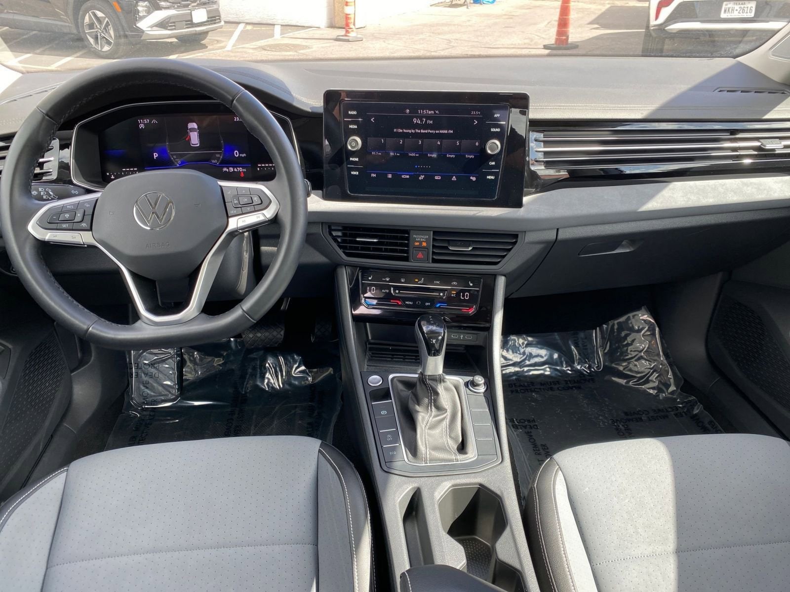 Thumbnail: 2025 Volkswagen Jetta - 33