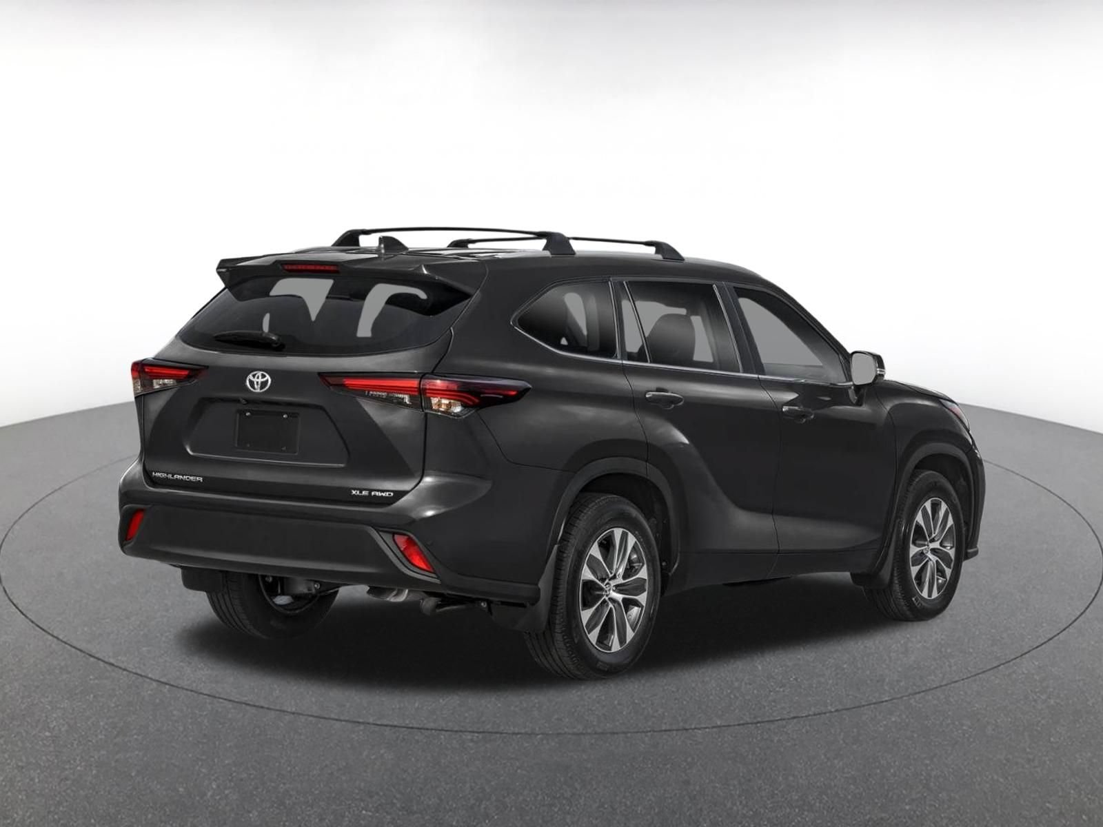 Thumbnail: 2026 Toyota Highlander - 2