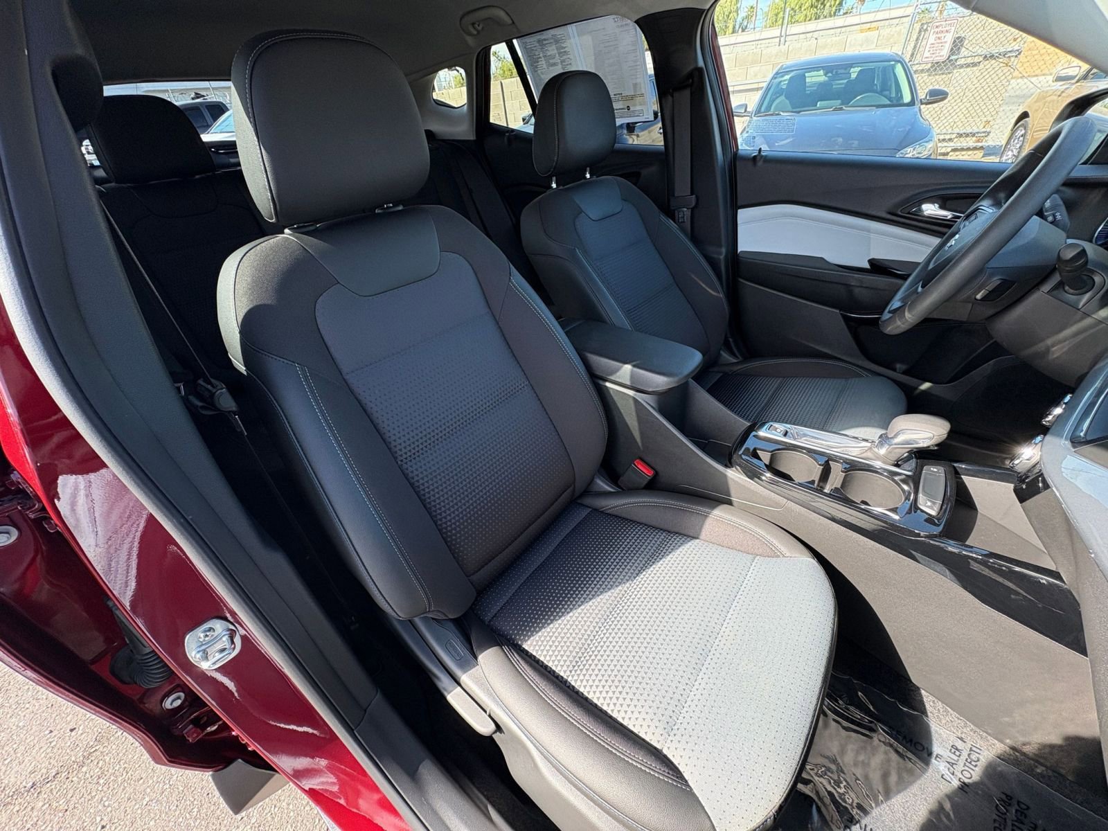 Thumbnail: 2025 Chevrolet Trax - 35