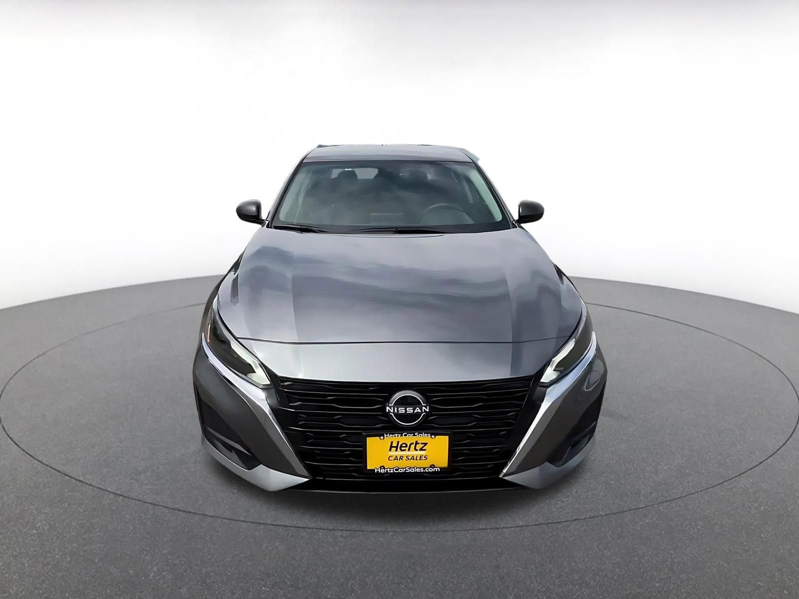 Thumbnail: 2025 Nissan Altima - 4