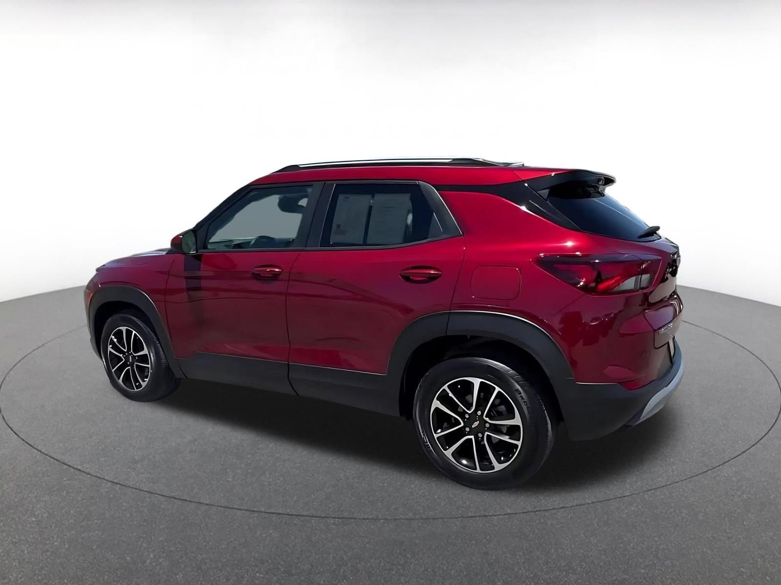Thumbnail: 2025 Chevrolet TrailBlazer - 10