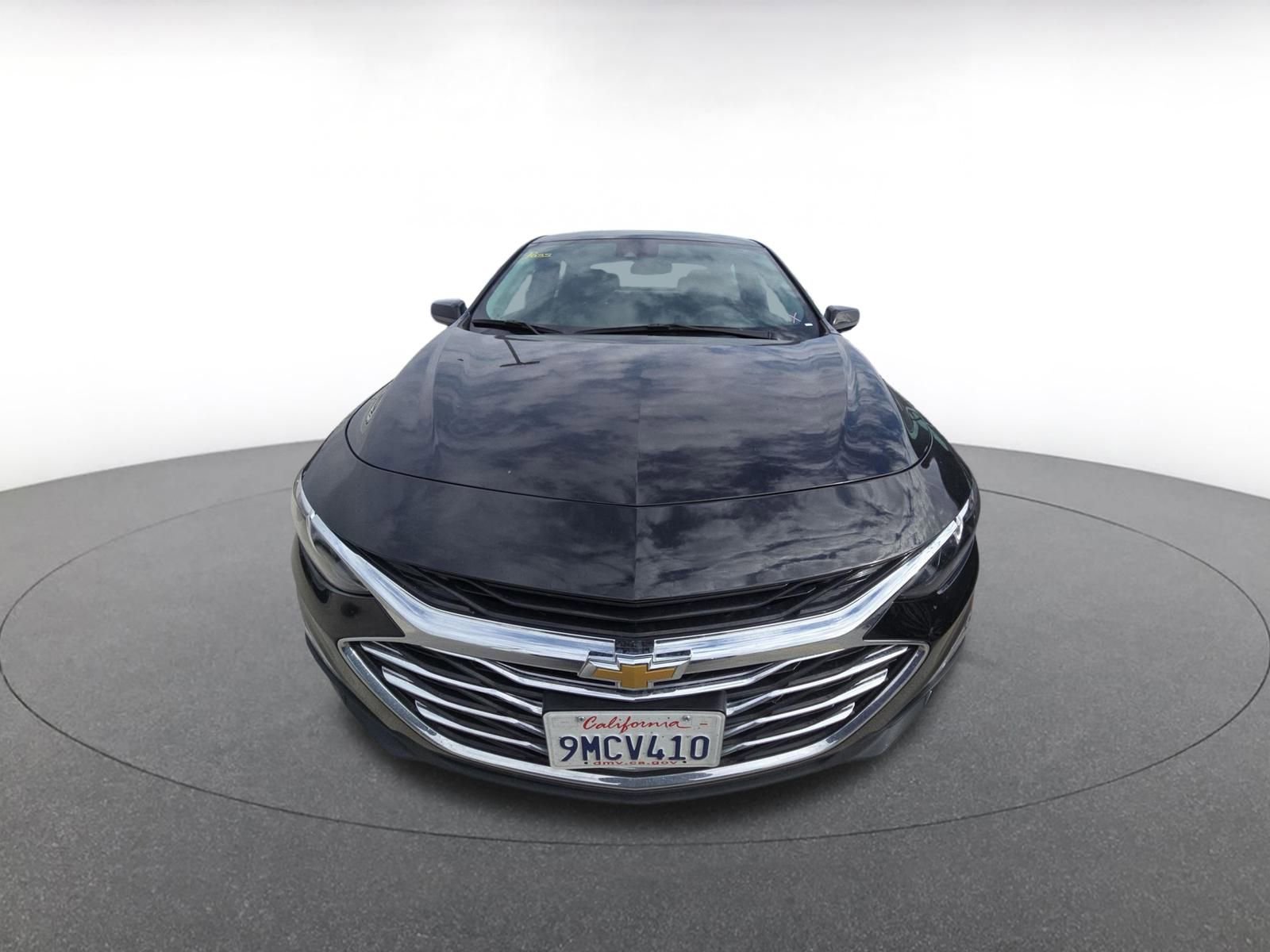 Thumbnail: 2024 Chevrolet Malibu - 3