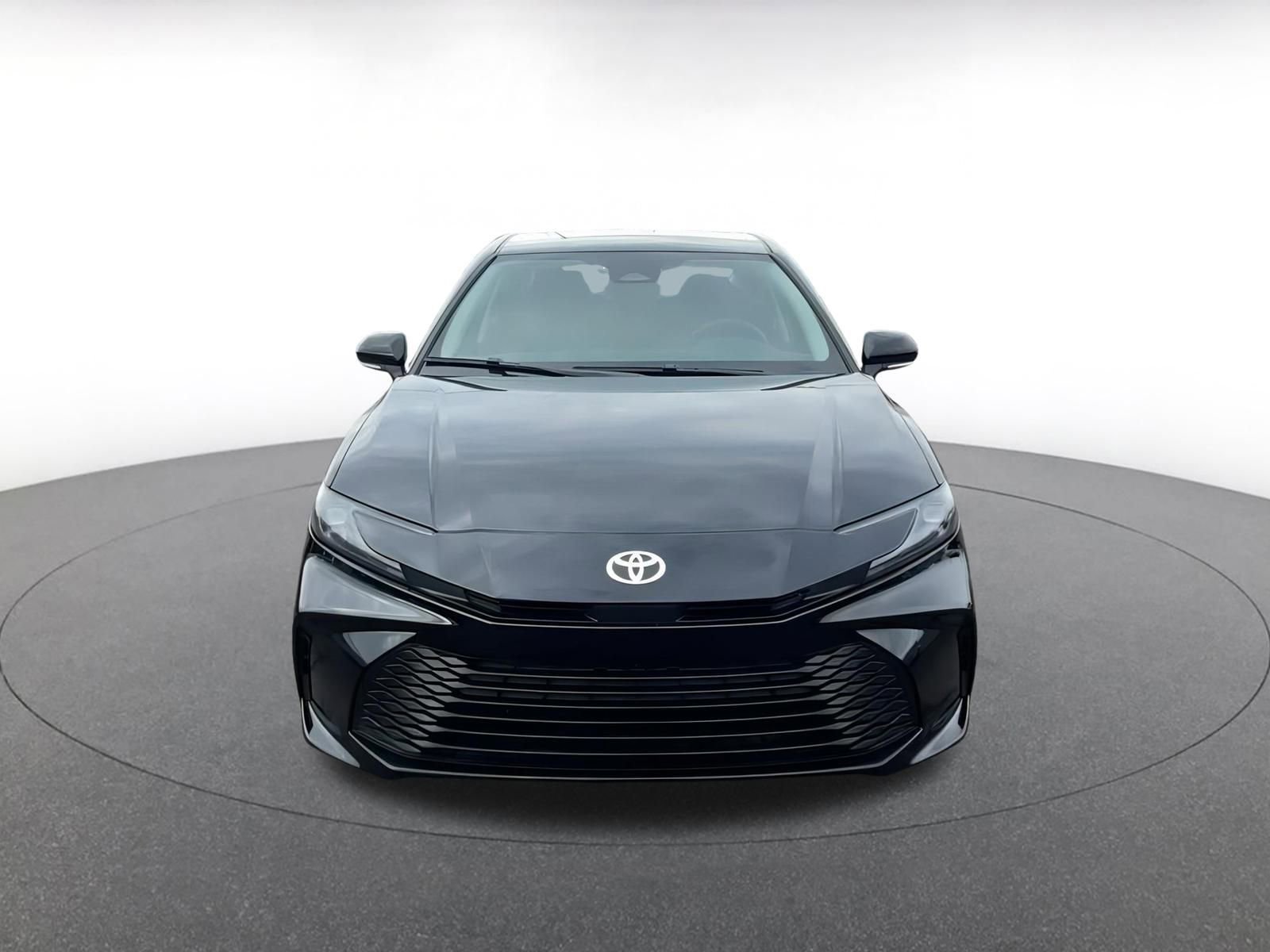 Thumbnail: 2025 Toyota Camry - 4
