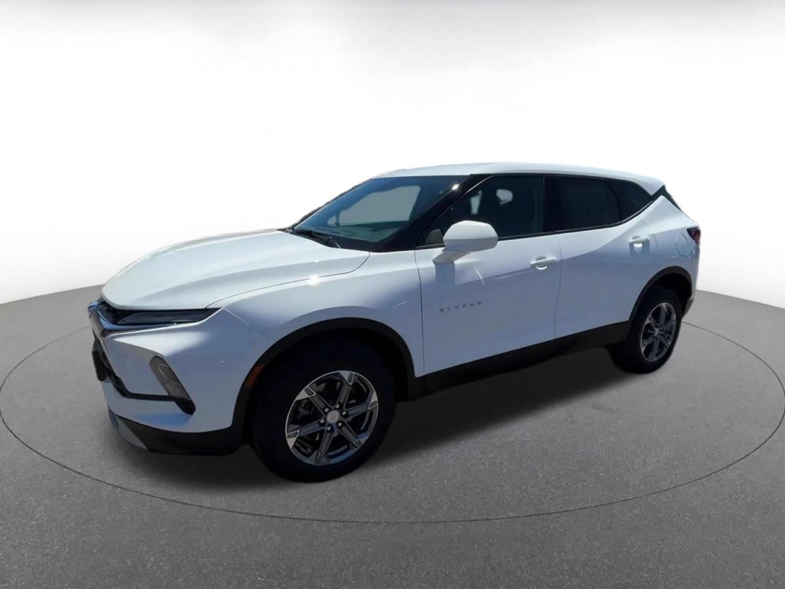 Thumbnail: 2026 Chevrolet Blazer - 8
