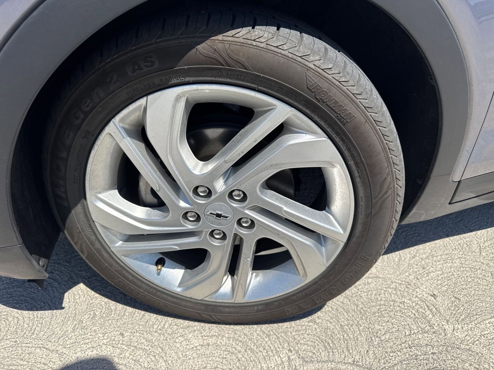 Thumbnail: 2023 Chevrolet Bolt EV - 7