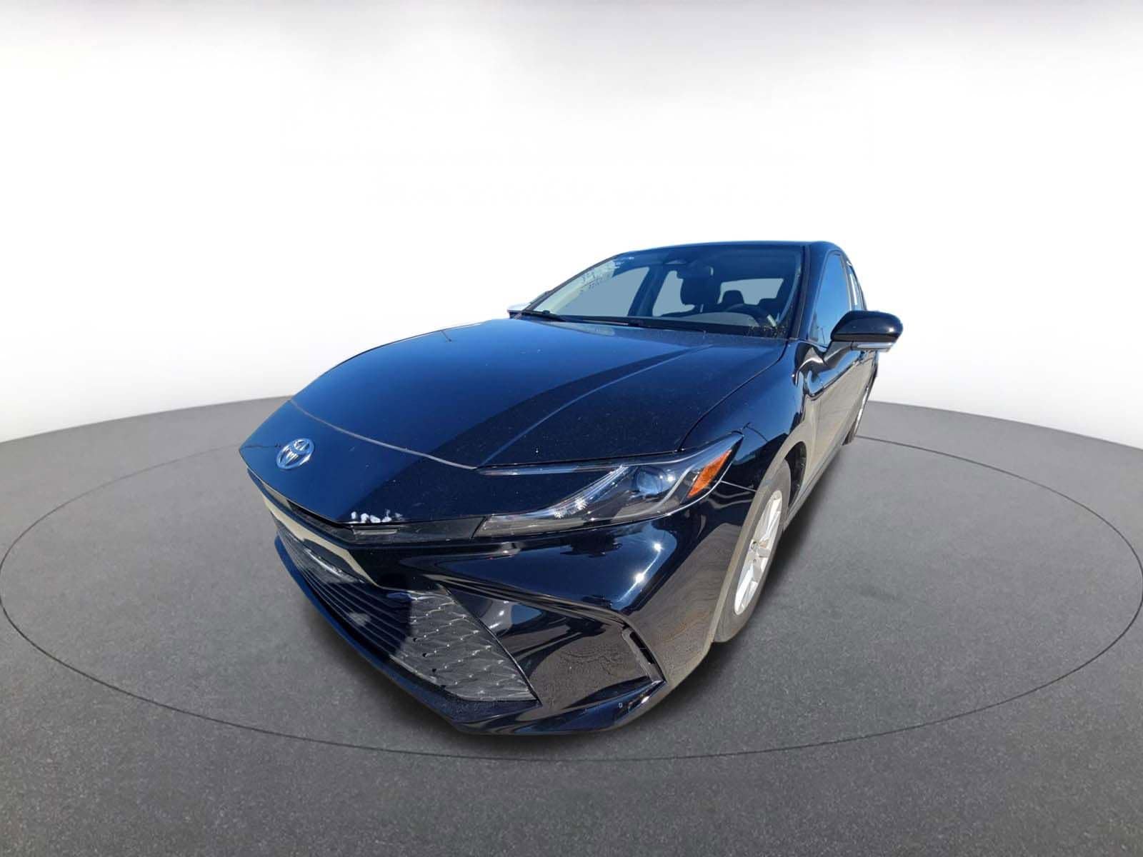 Thumbnail: 2025 Toyota Camry - 4