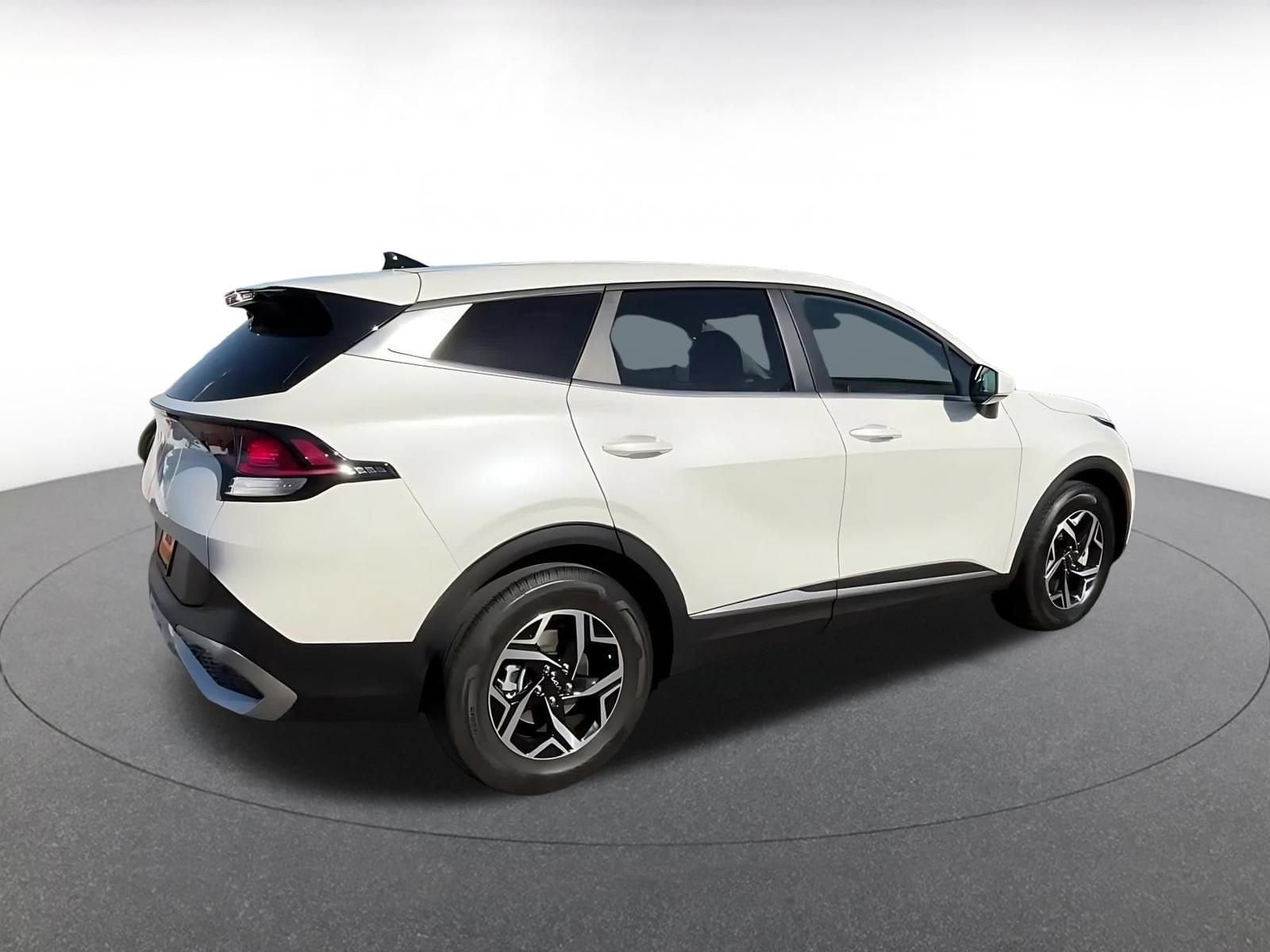 Thumbnail: 2024 Kia Sportage - 13