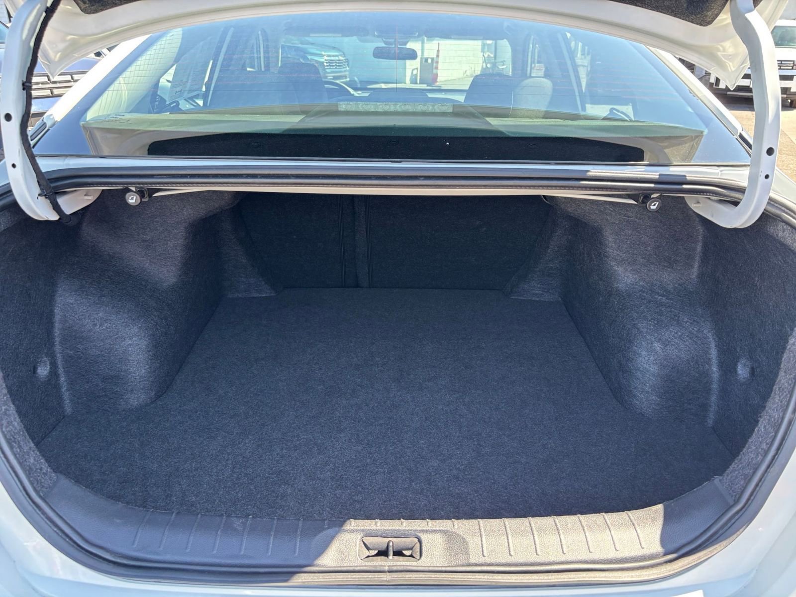 Thumbnail: 2025 Nissan Altima - 31