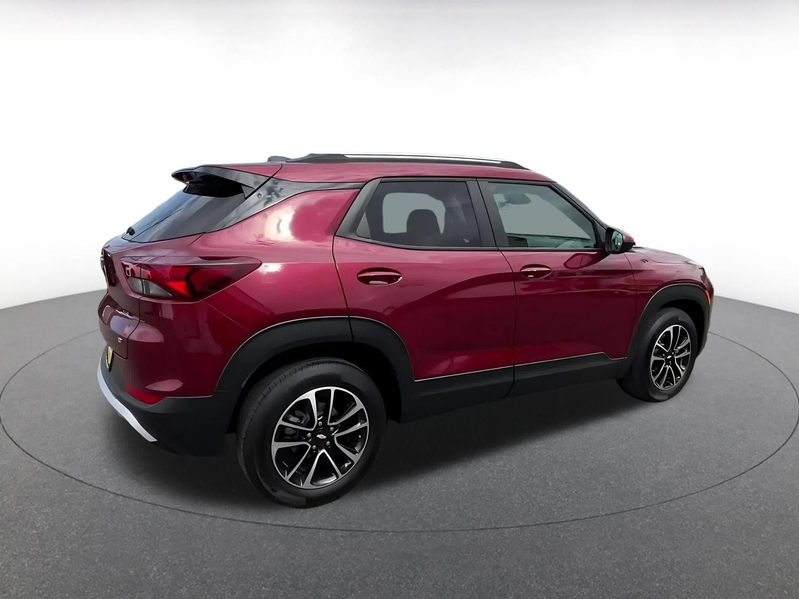 Thumbnail: 2025 Chevrolet TrailBlazer - 15