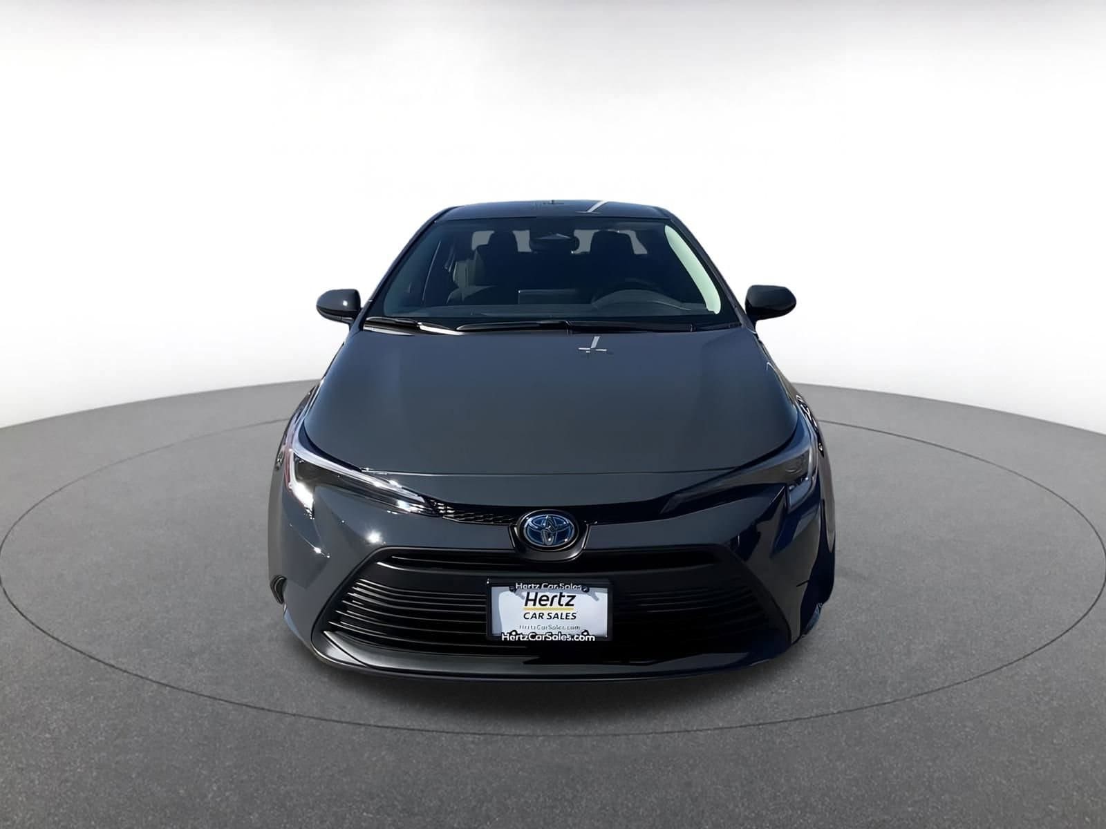 Thumbnail: 2025 Toyota Corolla - 4