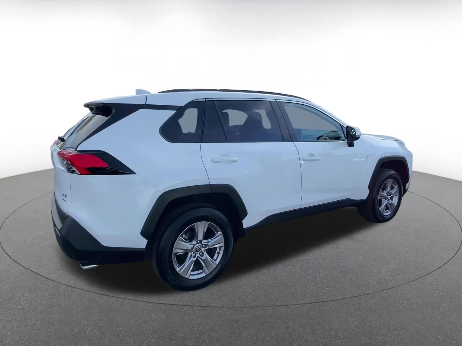 Thumbnail: 2025 Toyota RAV4 - 15