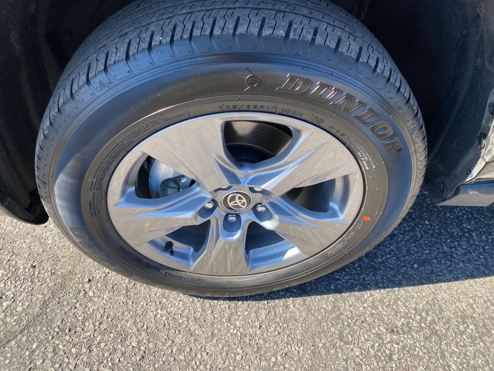 Thumbnail: 2025 Toyota RAV4 - 30