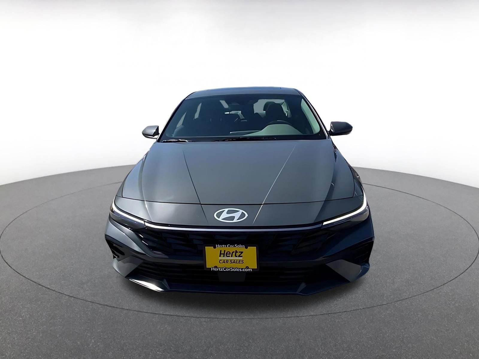 Thumbnail: 2025 Hyundai Elantra - 4