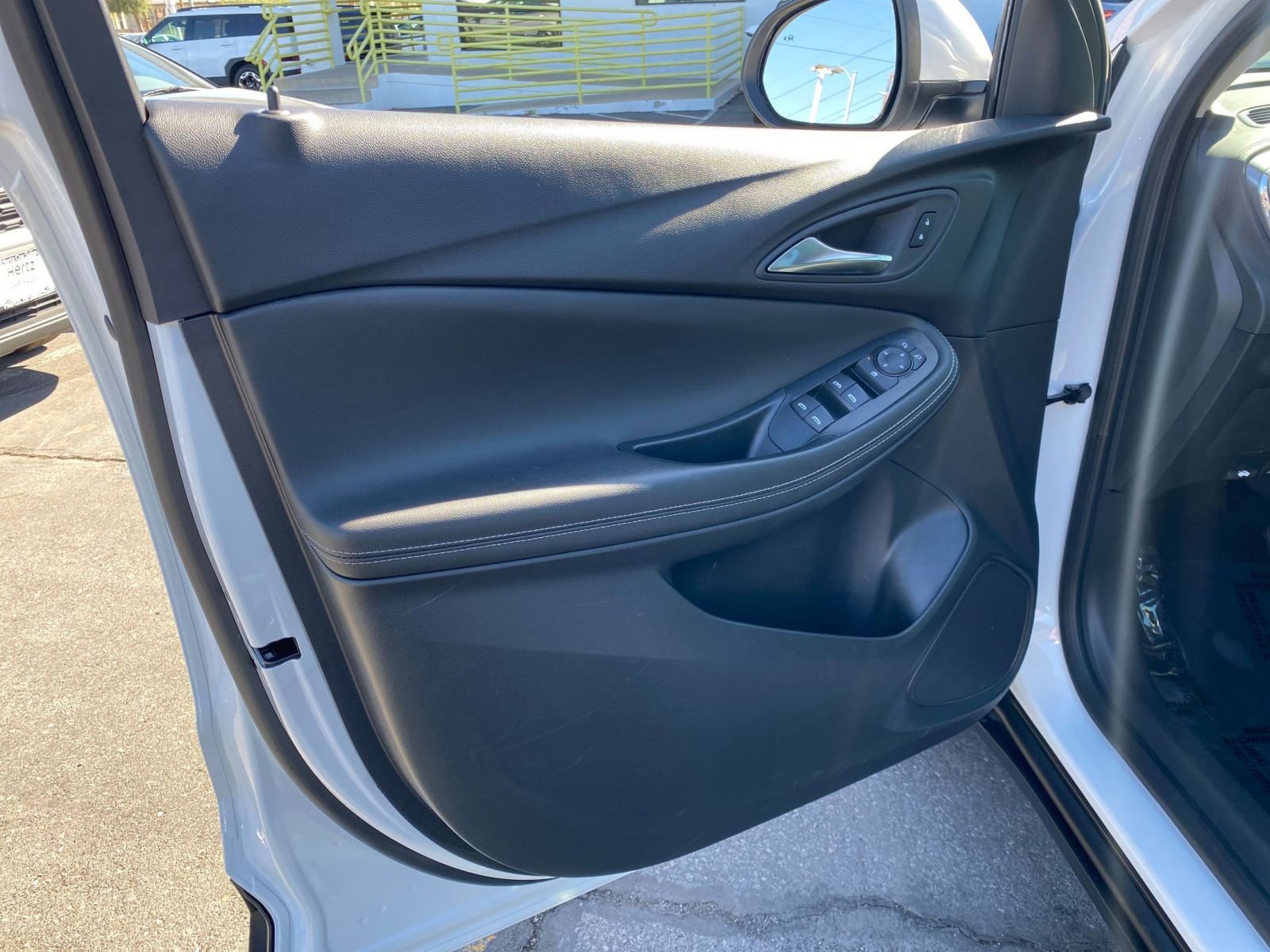 Thumbnail: 2025 Buick Encore GX - 18