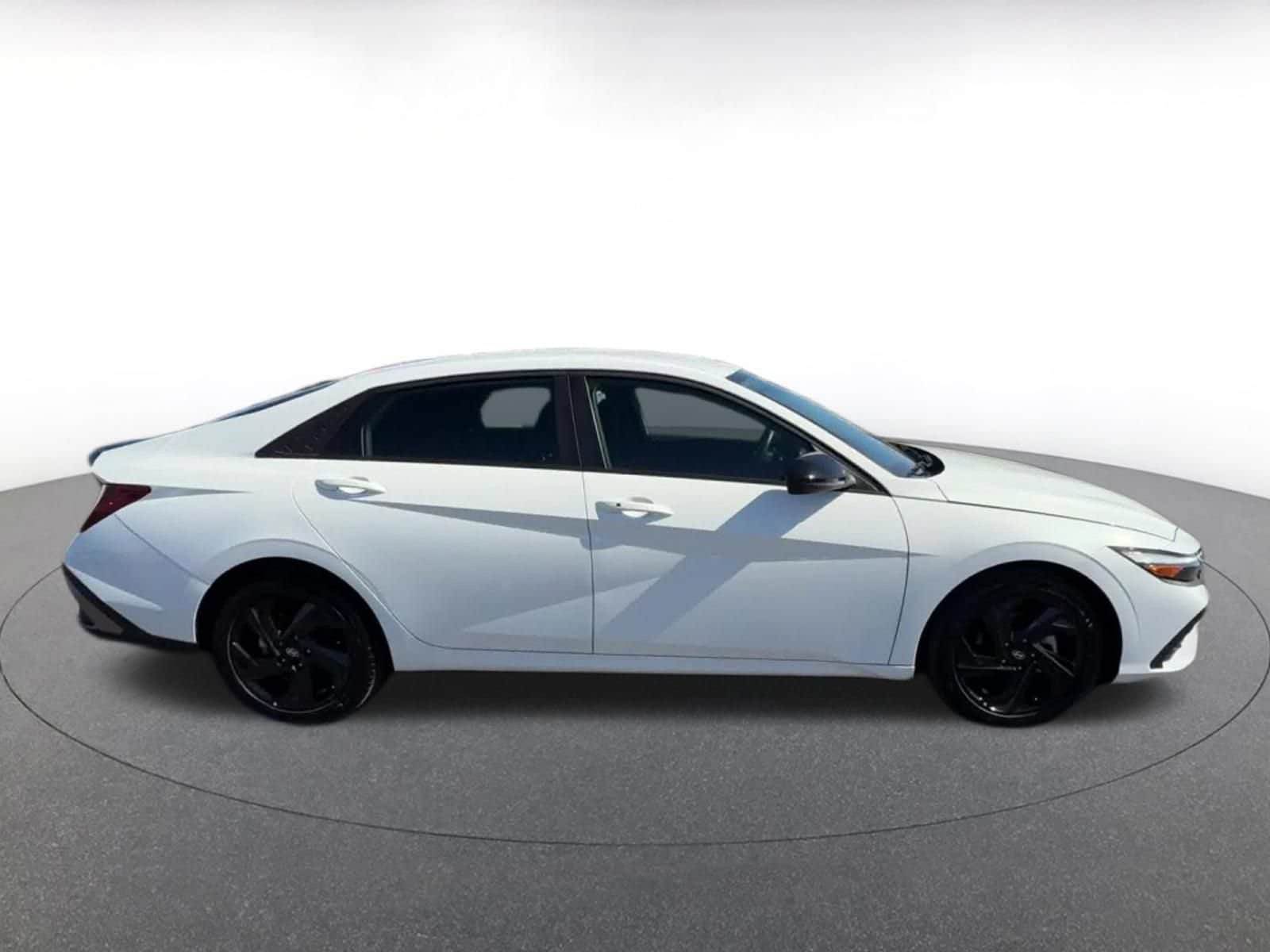 Thumbnail: 2026 Hyundai Elantra - 13