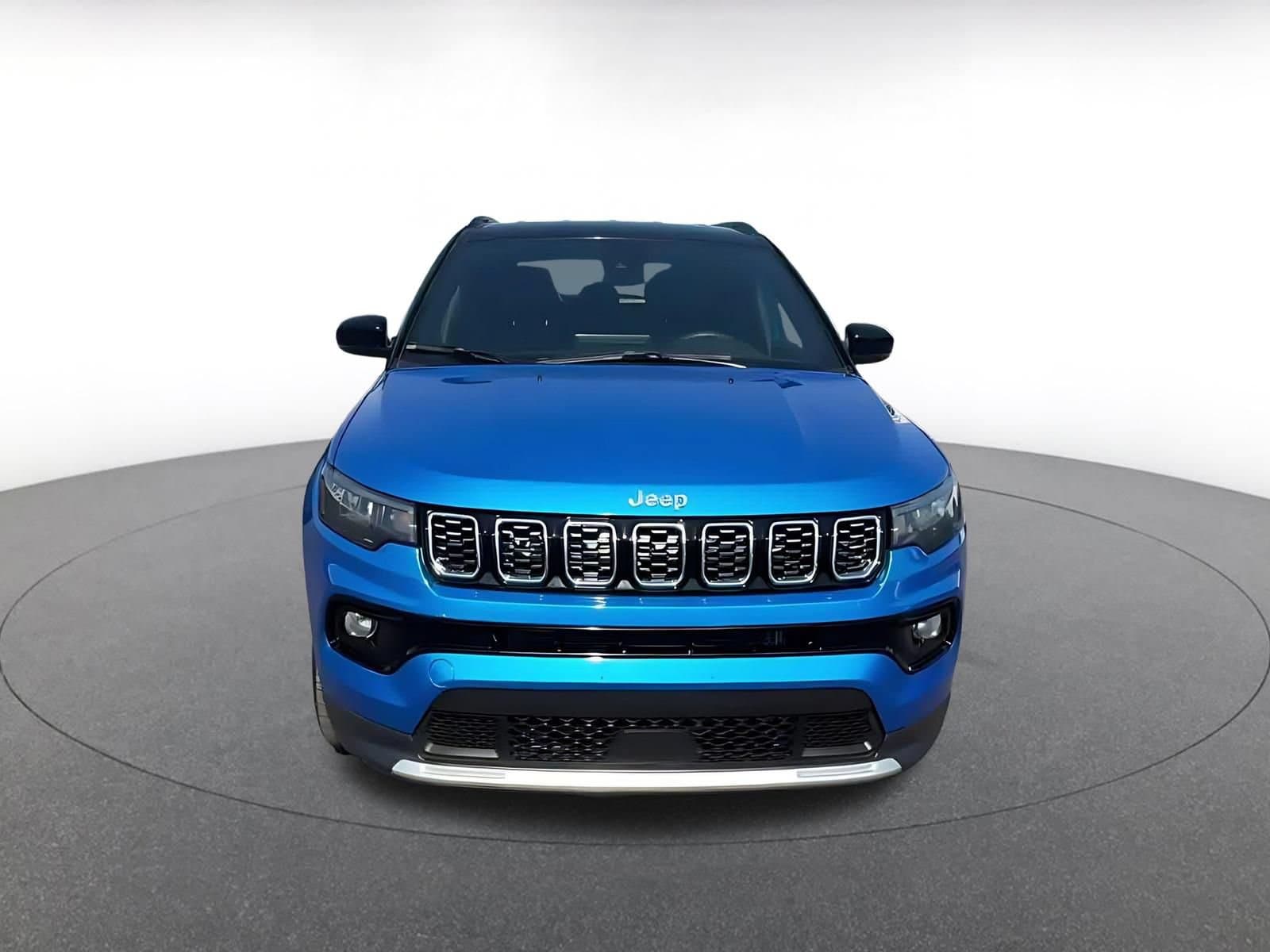 Thumbnail: 2025 Jeep Compass - 4